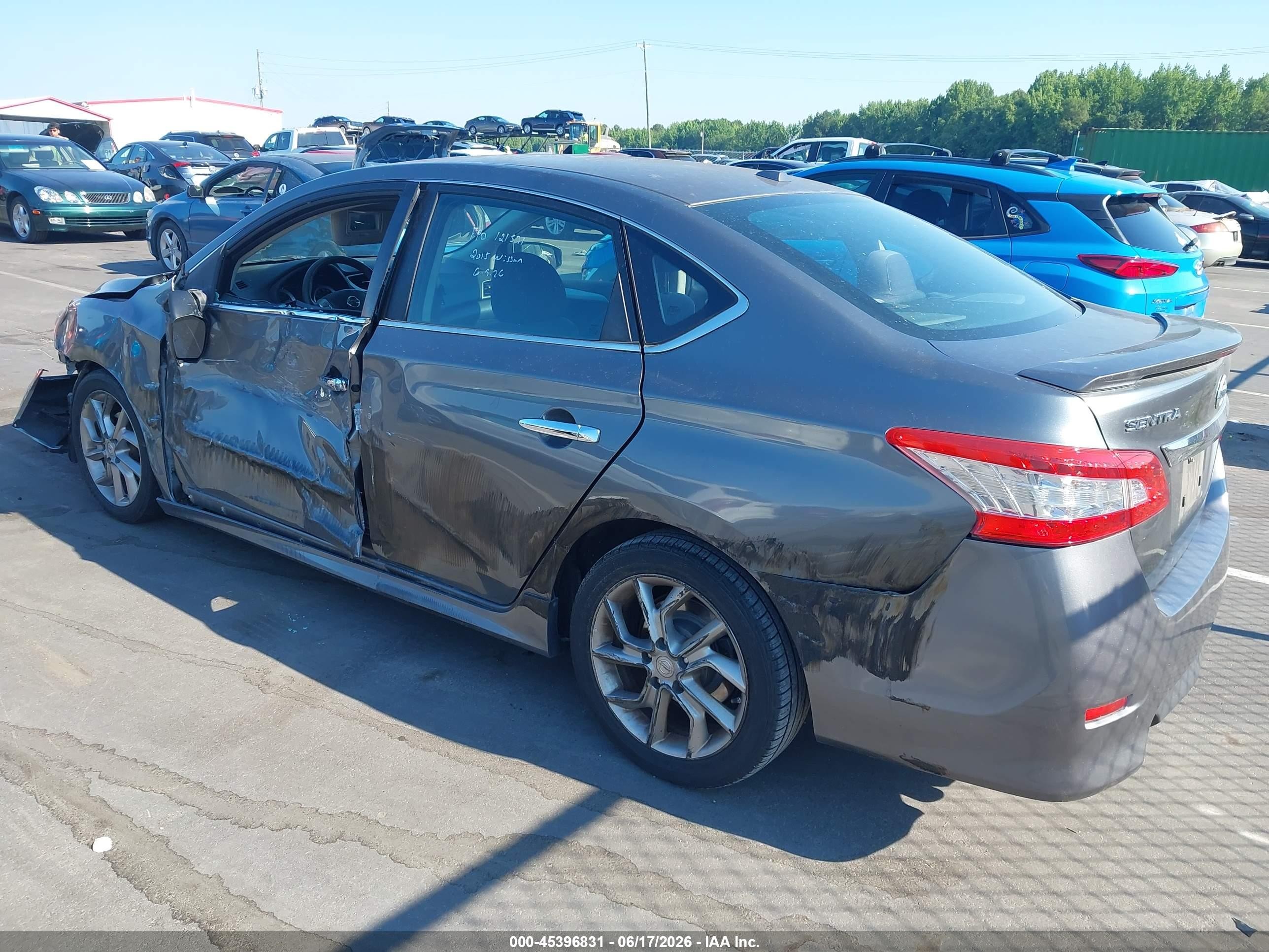 2015 Nissan Sentra Sr Gray vin: 3N1AB7APXFY249555