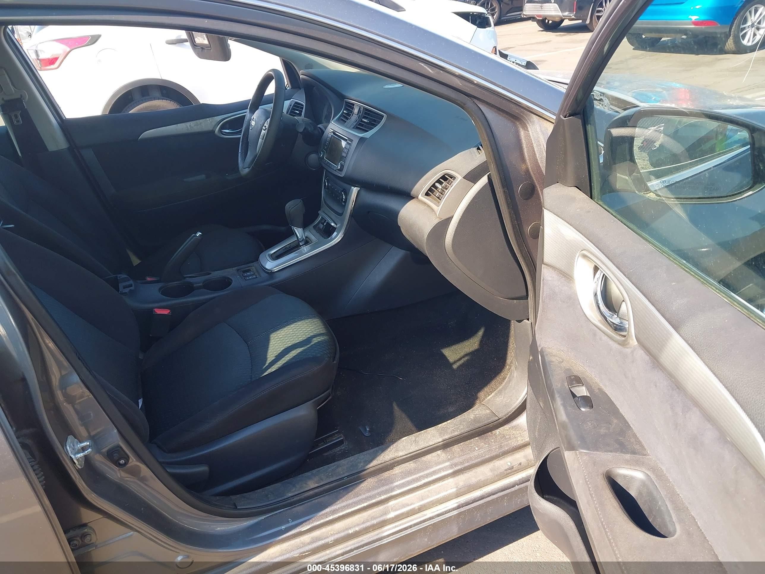 2015 Nissan Sentra Sr Gray vin: 3N1AB7APXFY249555