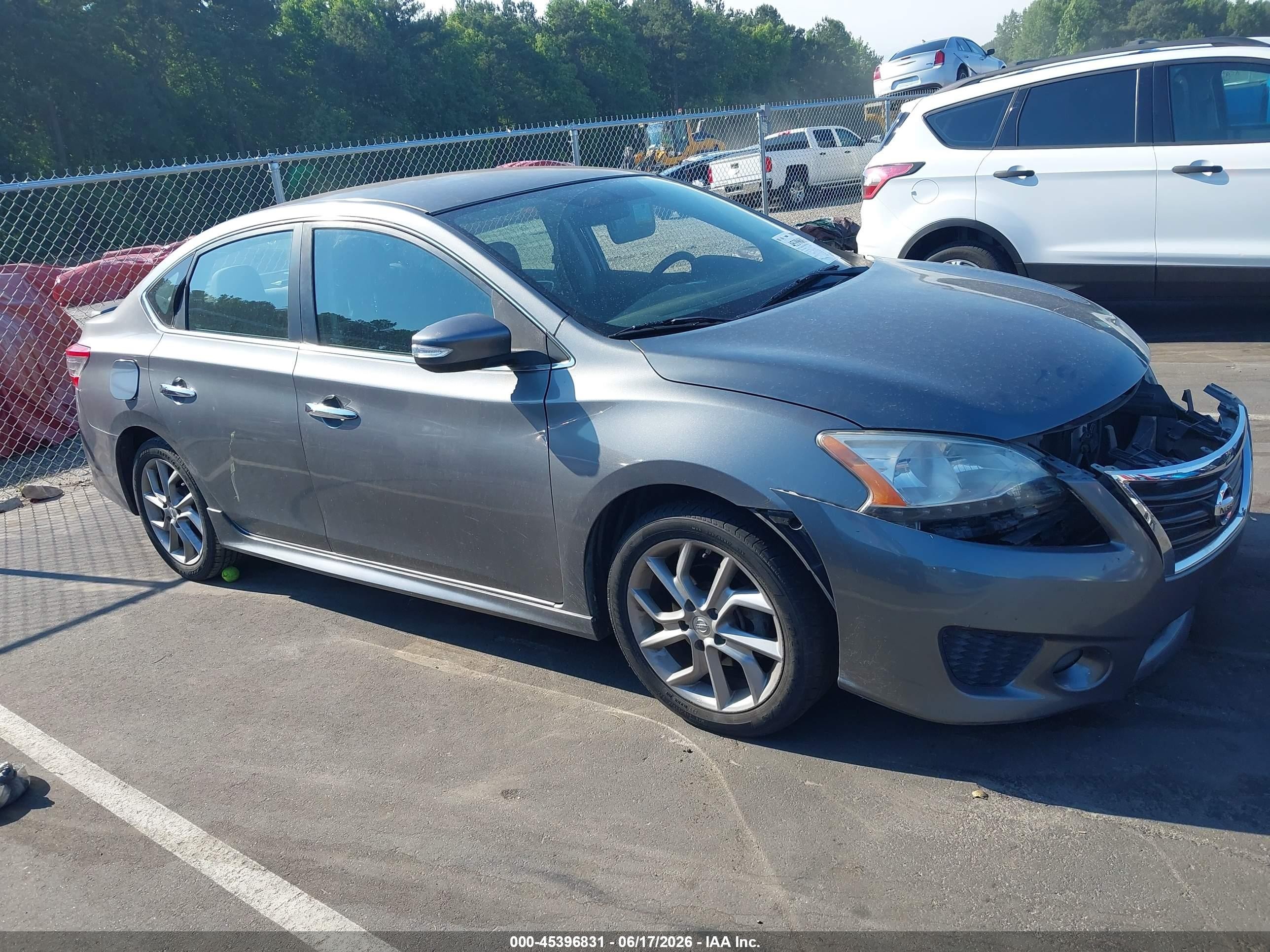2015 Nissan Sentra Sr Gray vin: 3N1AB7APXFY249555