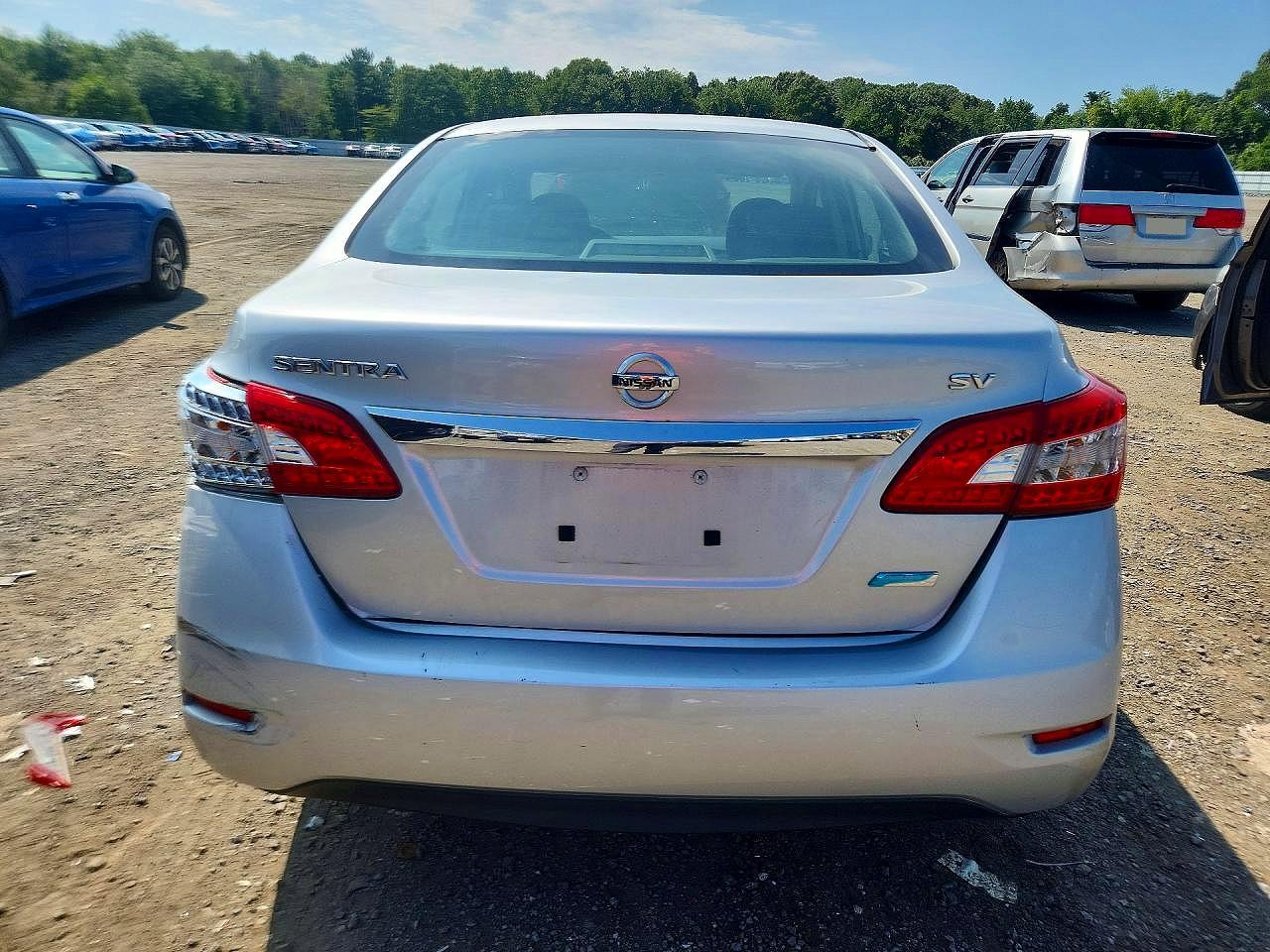 2015 Nissan Sentra S Silver vin: 3N1AB7APXFY252536