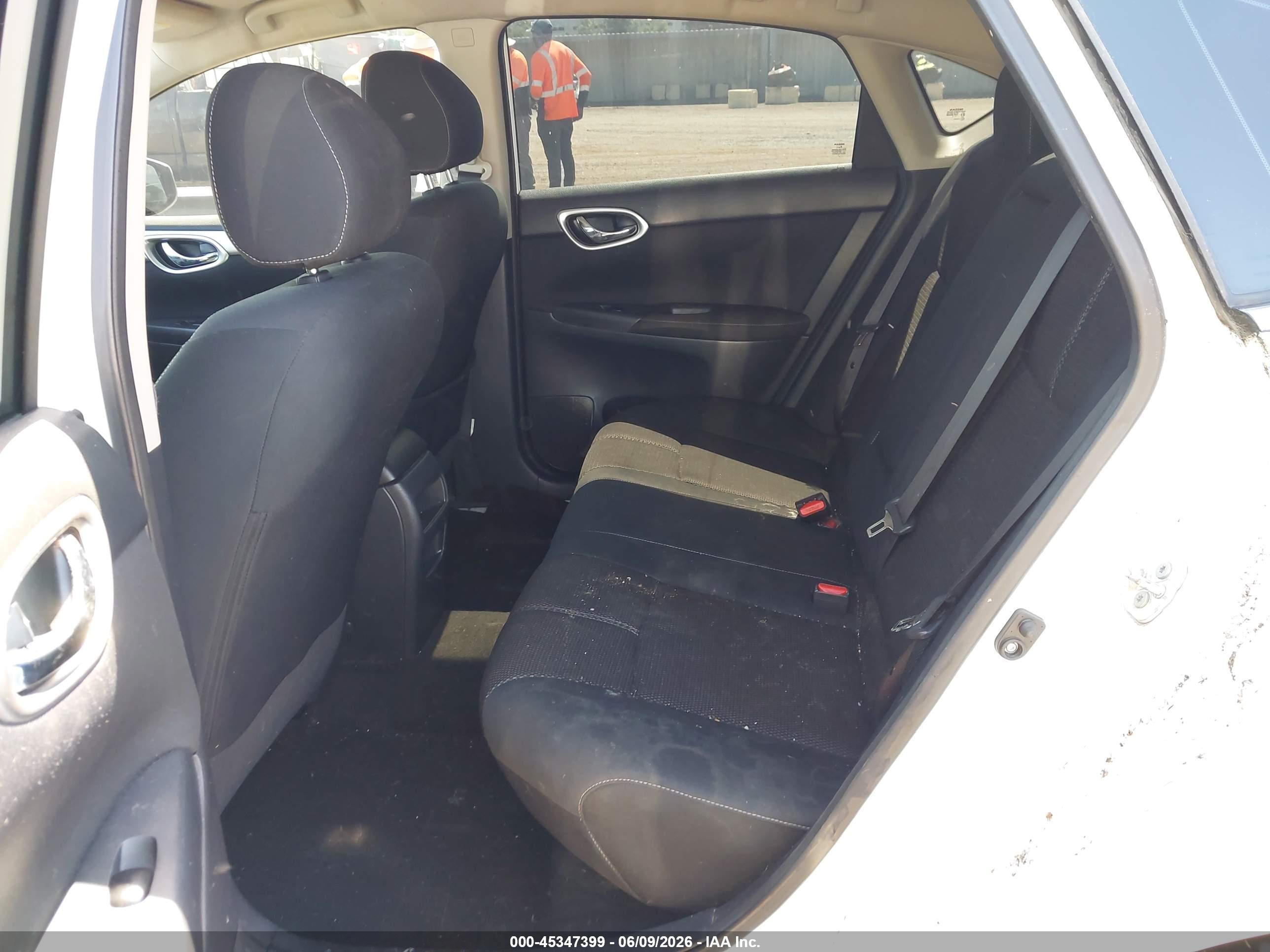 2015 Nissan Sentra S White vin: 3N1AB7APXFY257462