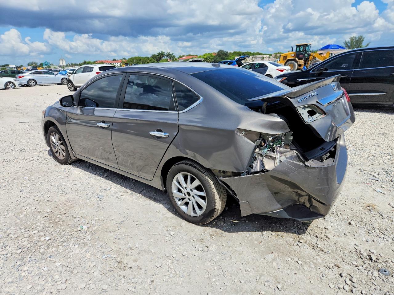 2015 Nissan Sentra Sv Beige vin: 3N1AB7APXFY265805