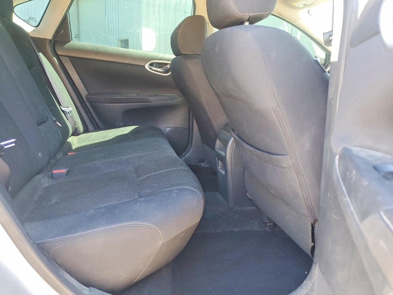 2015 Nissan Sentra S Silver vin: 3N1AB7APXFY297542