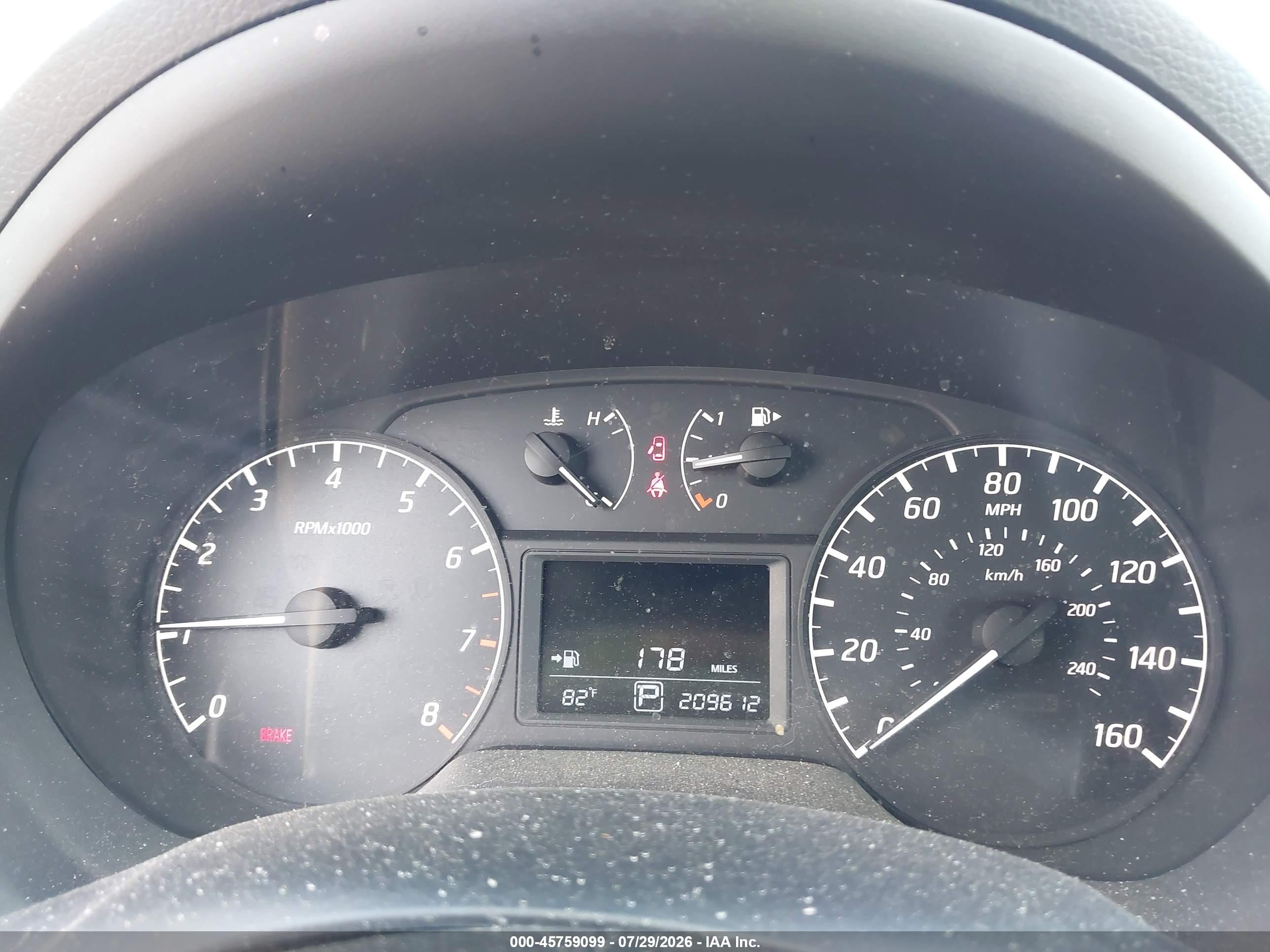 2015 Nissan Sentra S Silver vin: 3N1AB7APXFY305820