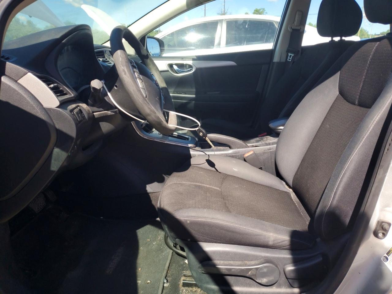 2015 Nissan Sentra S Silver vin: 3N1AB7APXFY315702