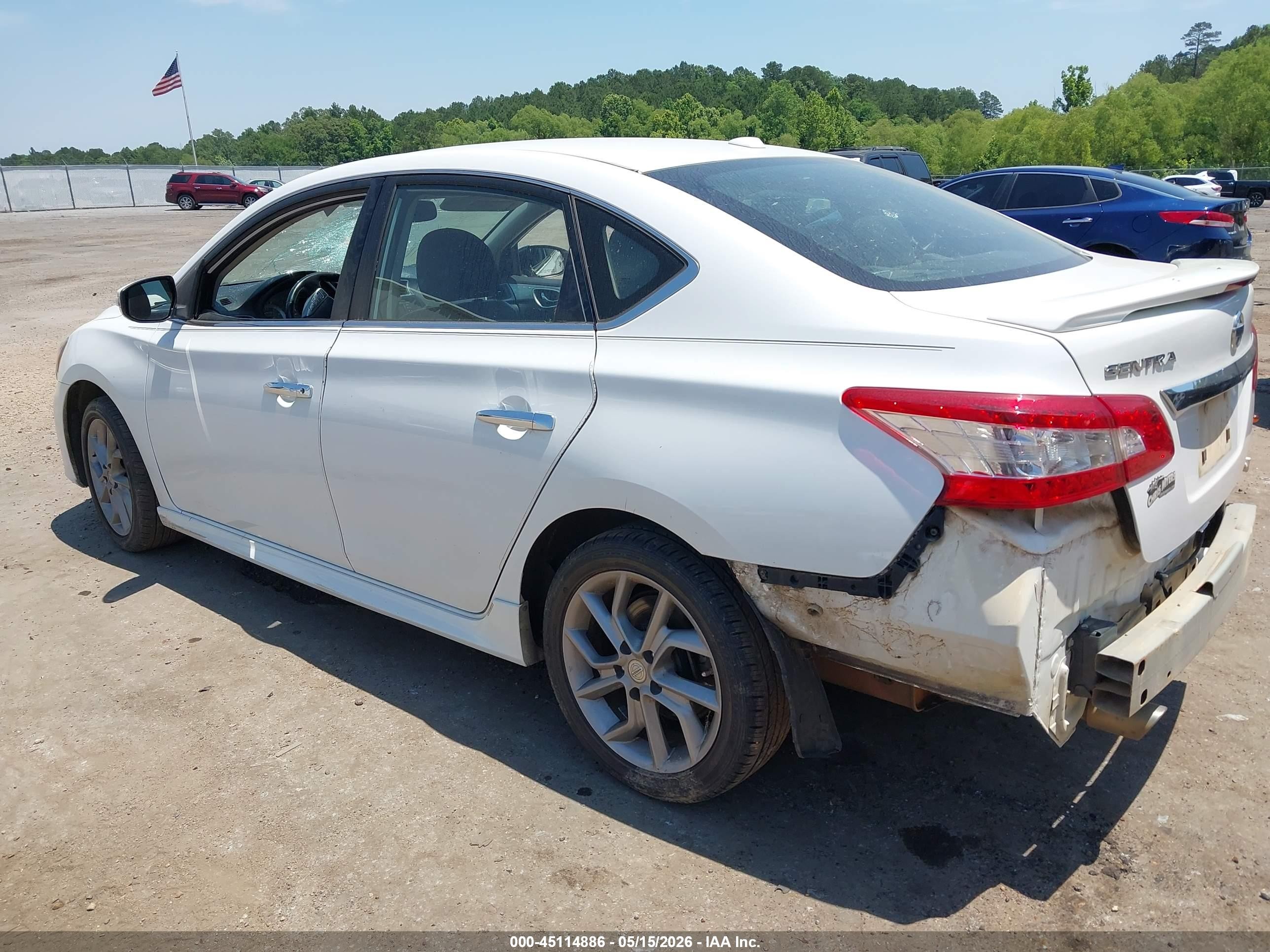 2015 Nissan Sentra Sr White vin: 3N1AB7APXFY337330