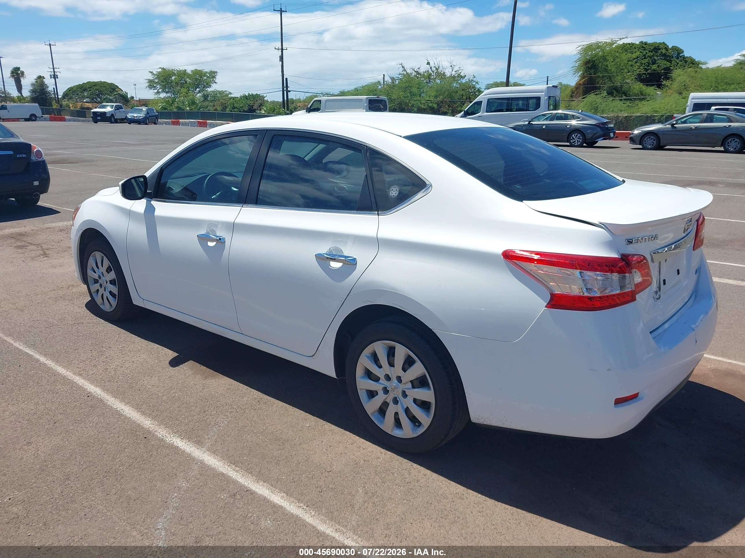 2015 Nissan Sentra Fe+ S White vin: 3N1AB7APXFY343726