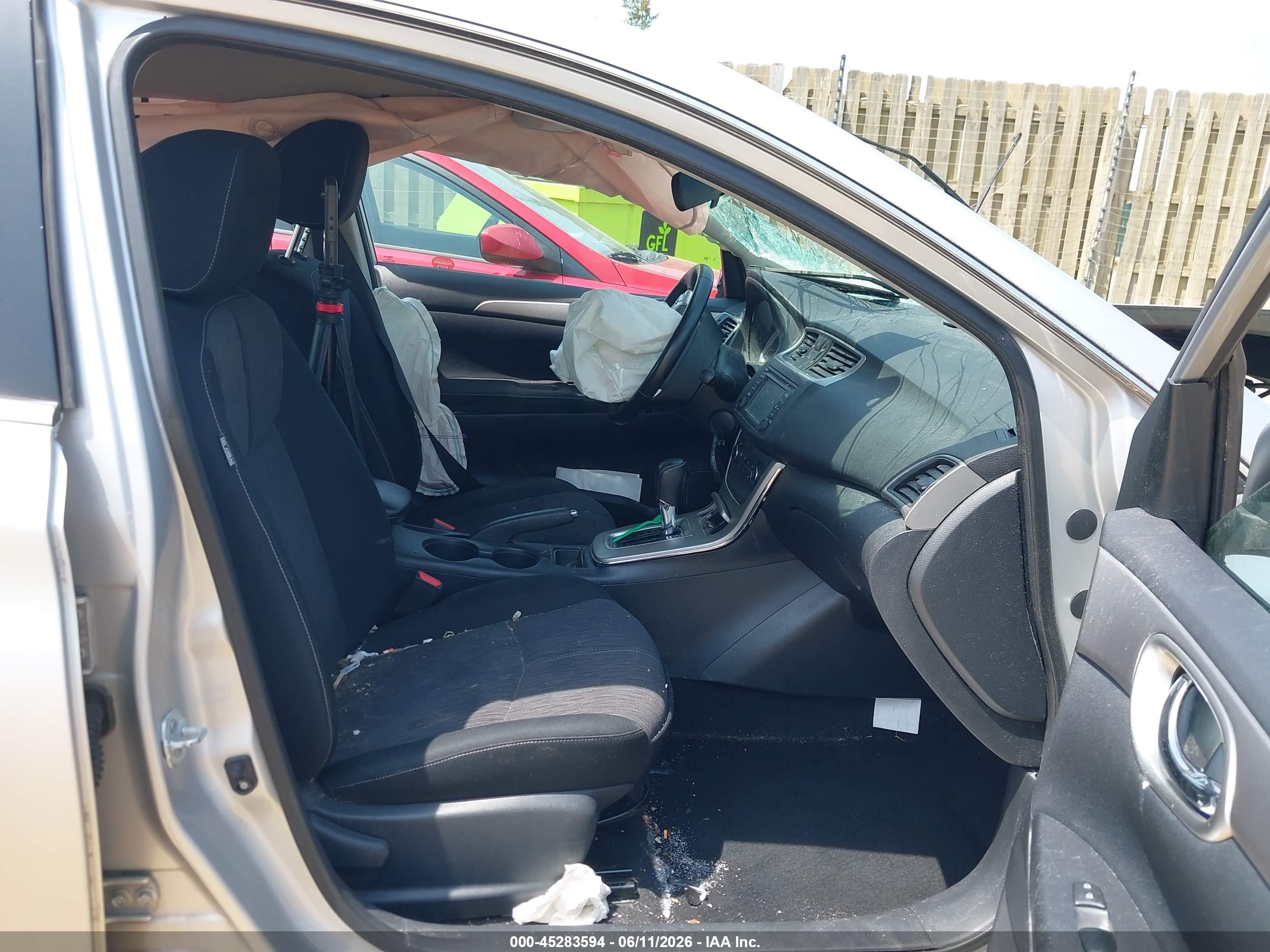 2015 Nissan Sentra Sv Silver vin: 3N1AB7APXFY352197
