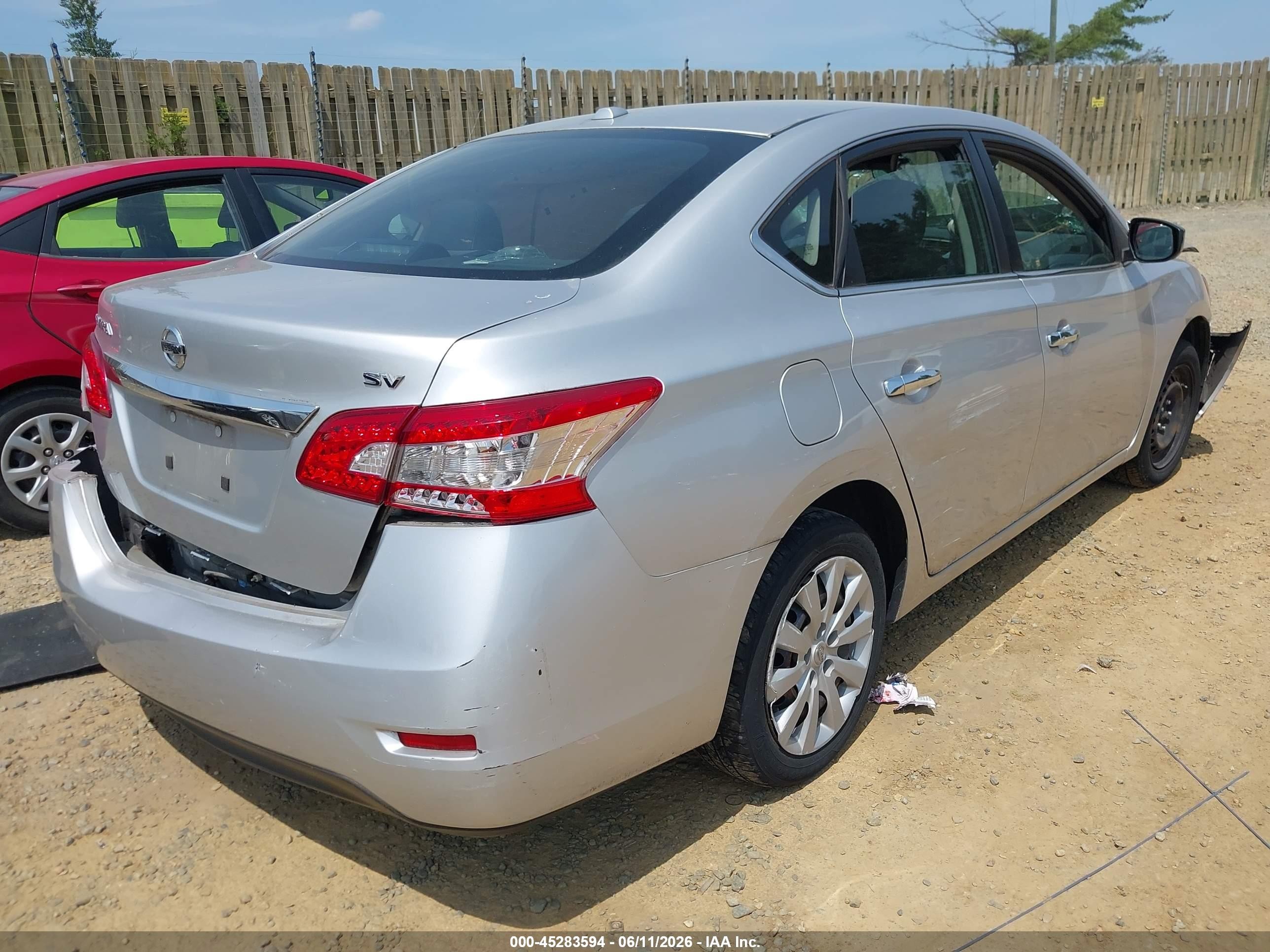 2015 Nissan Sentra Sv Silver vin: 3N1AB7APXFY352197