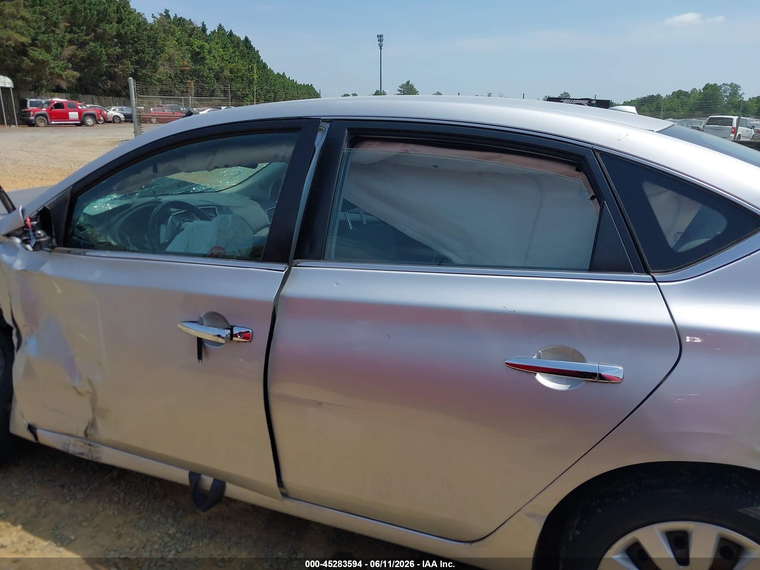 2015 Nissan Sentra Sv Silver vin: 3N1AB7APXFY352197