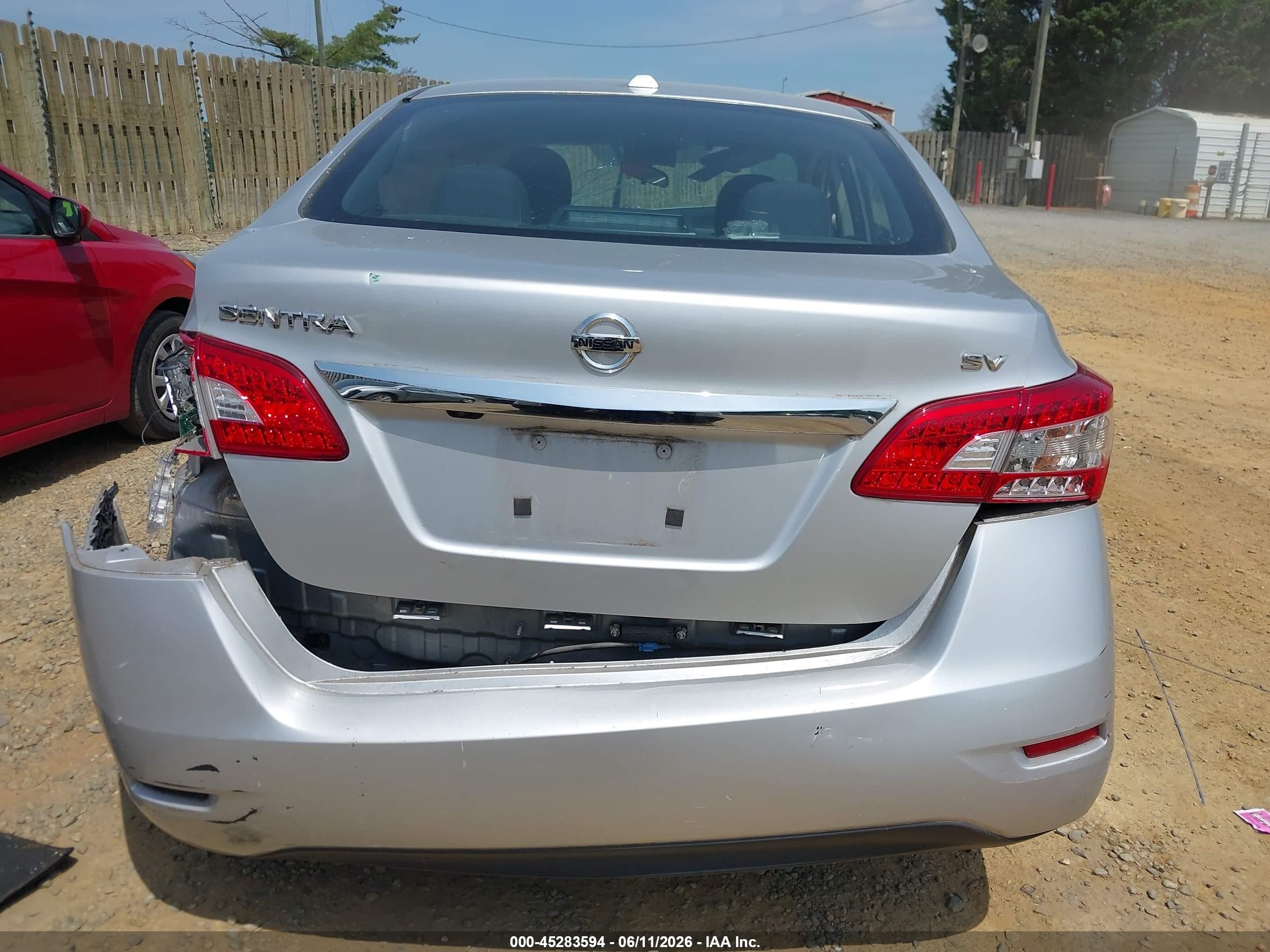 2015 Nissan Sentra Sv Silver vin: 3N1AB7APXFY352197