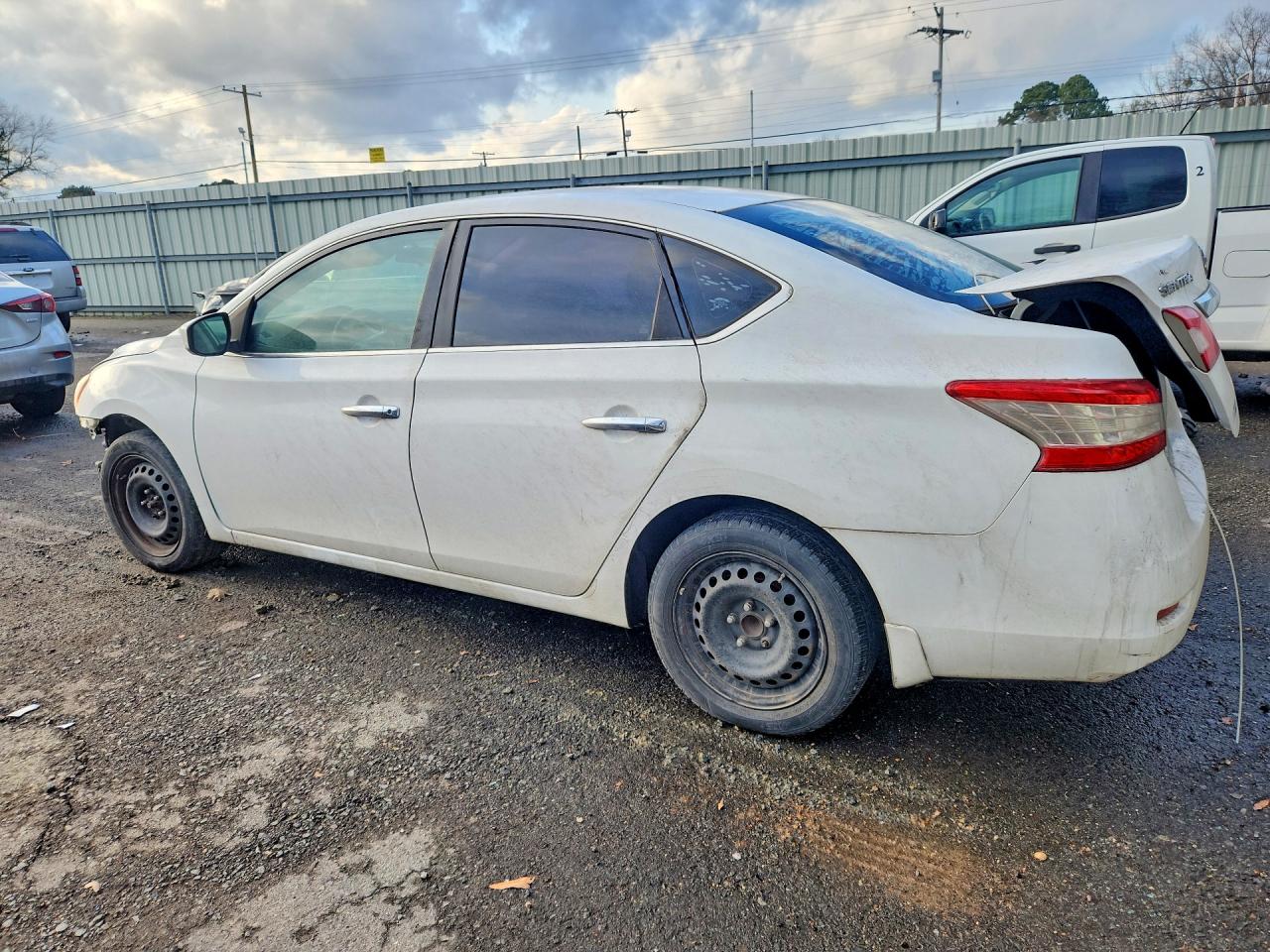 2015 Nissan Sentra S Белый vin: 3N1AB7APXFY365645