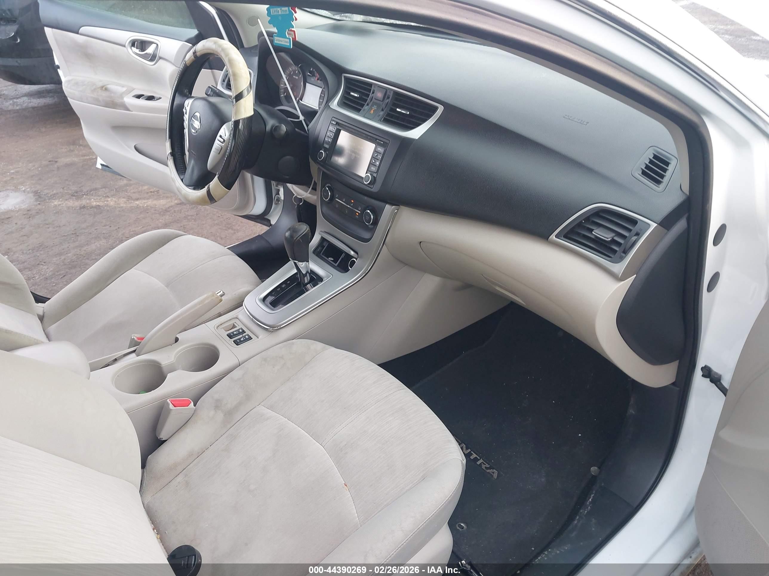 2015 Nissan Sentra Sv White vin: 3N1AB7APXFY373339
