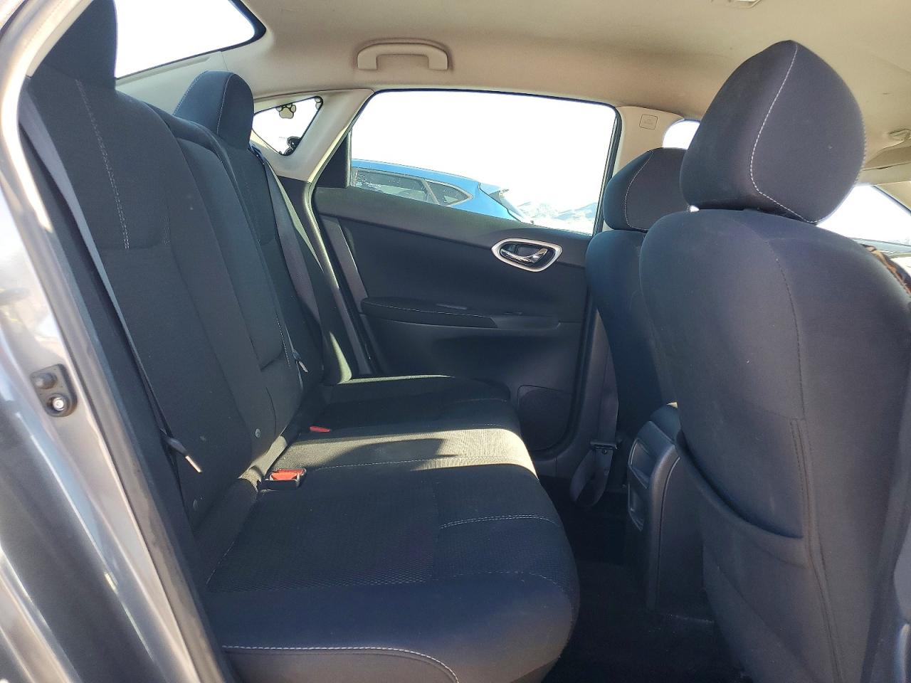 2015 Nissan Sentra S Gray vin: 3N1AB7APXFY373552