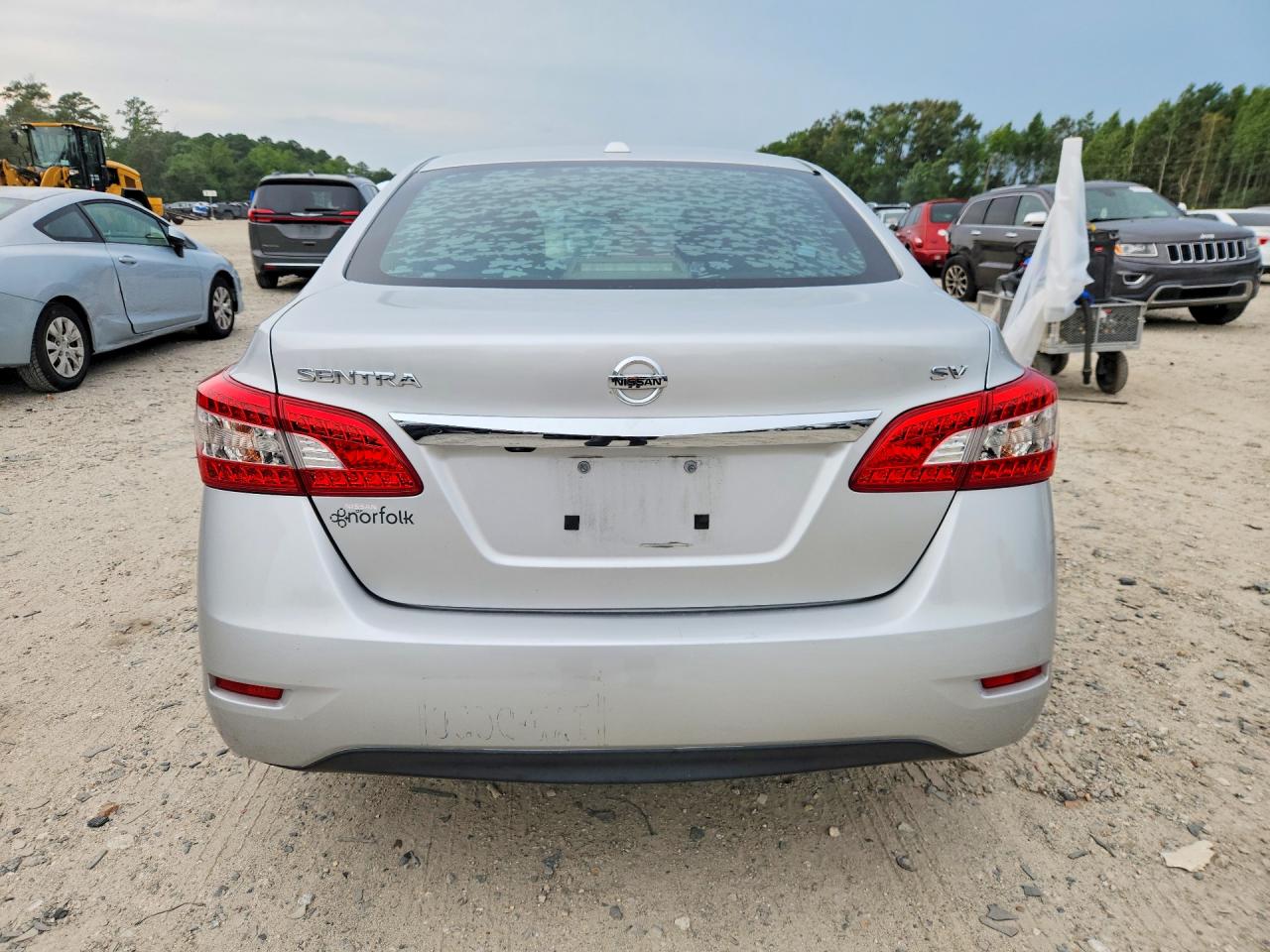2015 Nissan Sentra Sv Silver vin: 3N1AB7APXFY382767