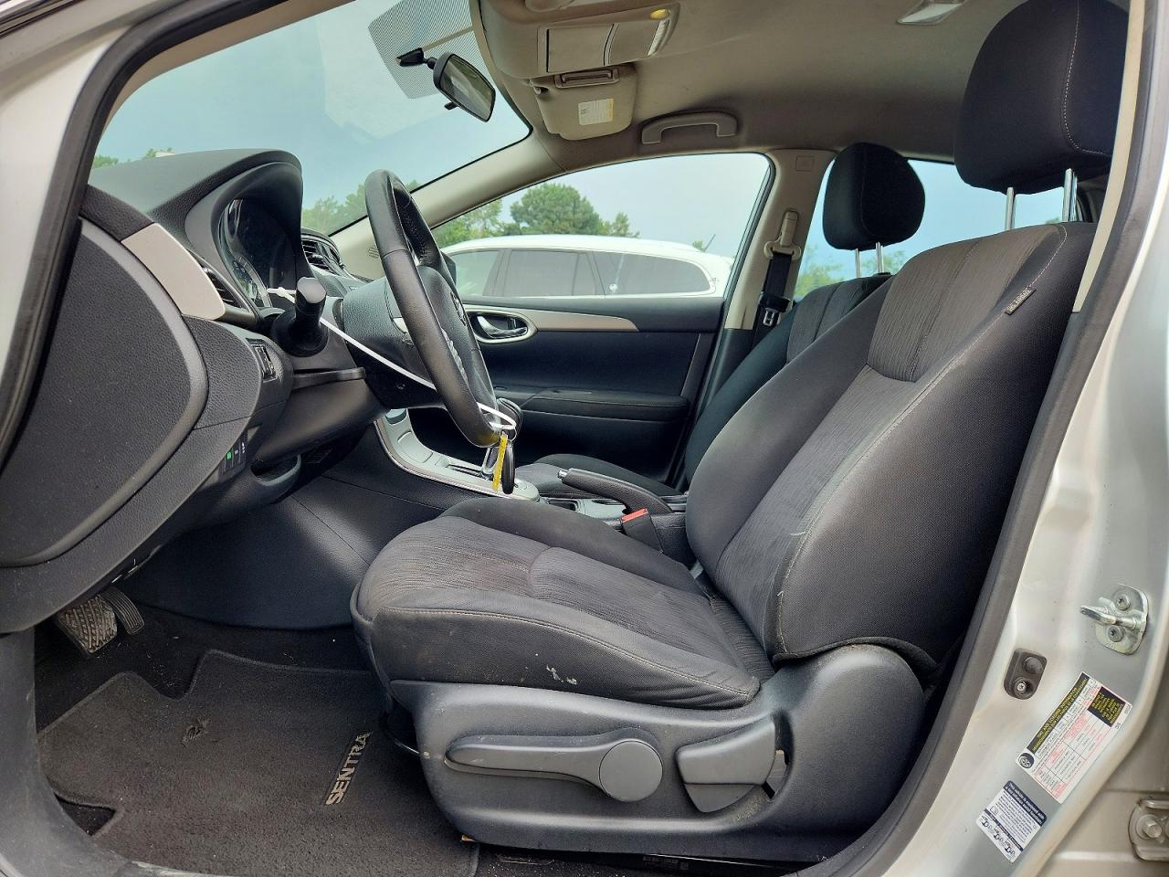 2015 Nissan Sentra Sv Silver vin: 3N1AB7APXFY382767