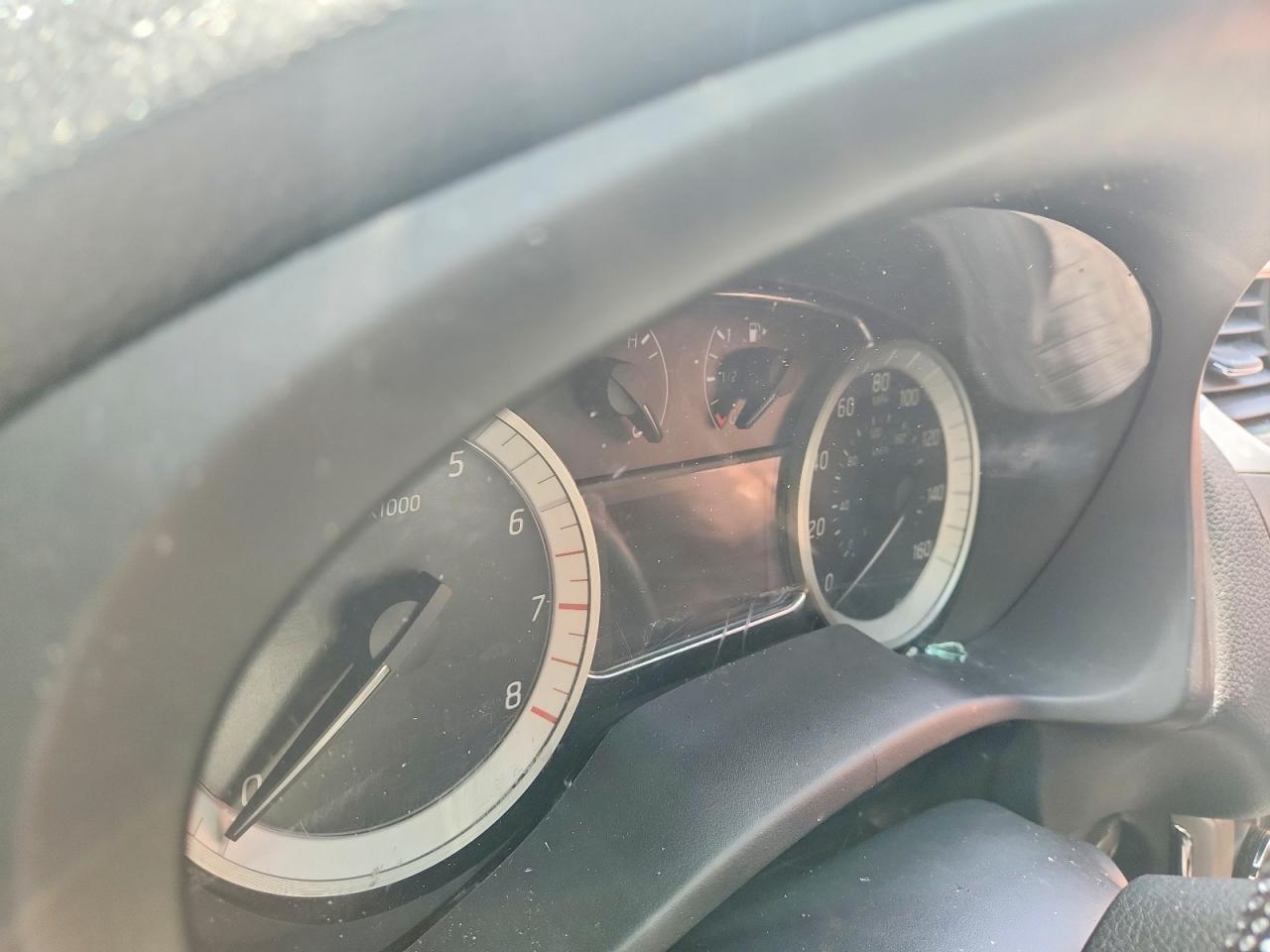 2015 Nissan Sentra Sv Серебряный vin: 3N1AB7APXFY383997