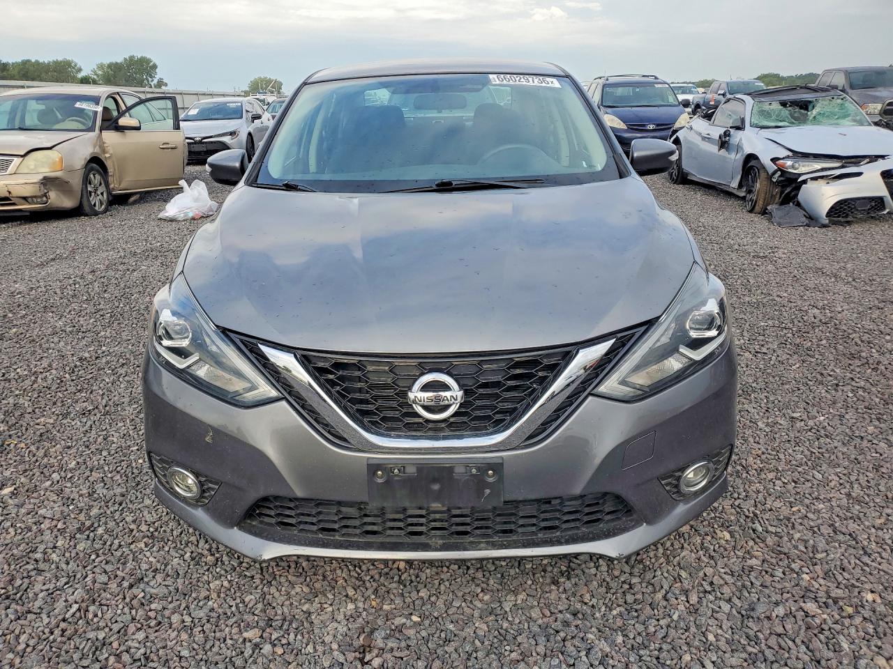2016 Nissan Sentra Sr Gray vin: 3N1AB7APXGY243787