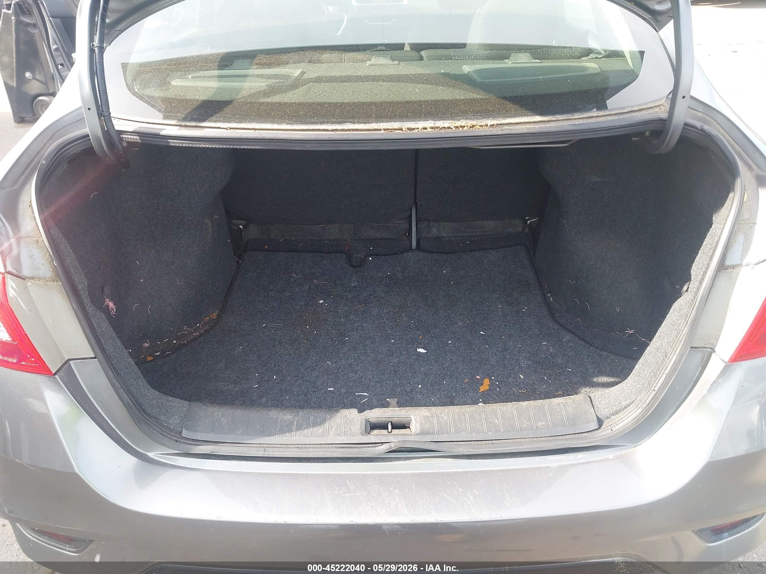 2017 Nissan Sentra Sr Gray vin: 3N1AB7APXHY348007