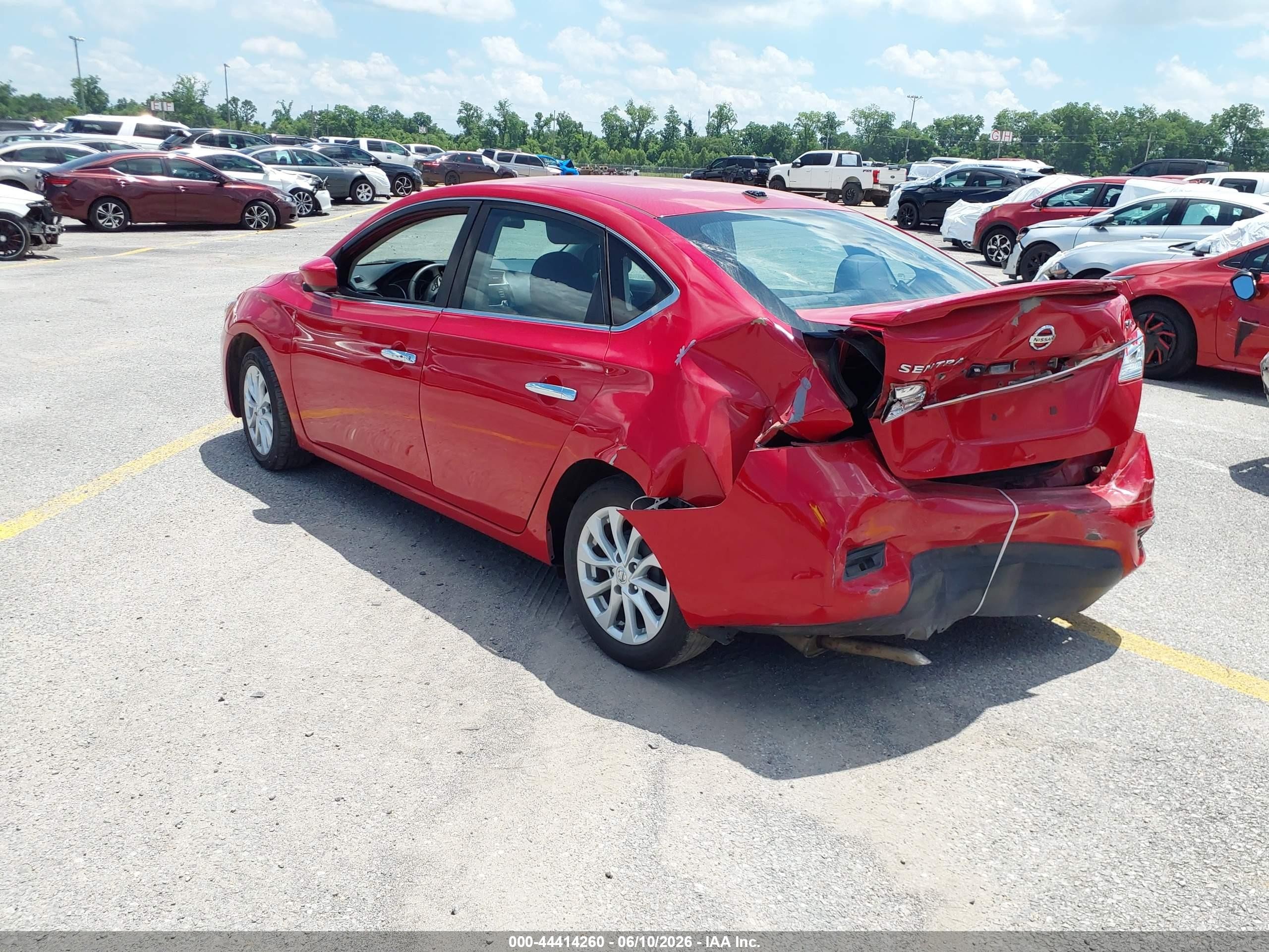 2018 Nissan Sentra Sv Красный vin: 3N1AB7APXJL606562