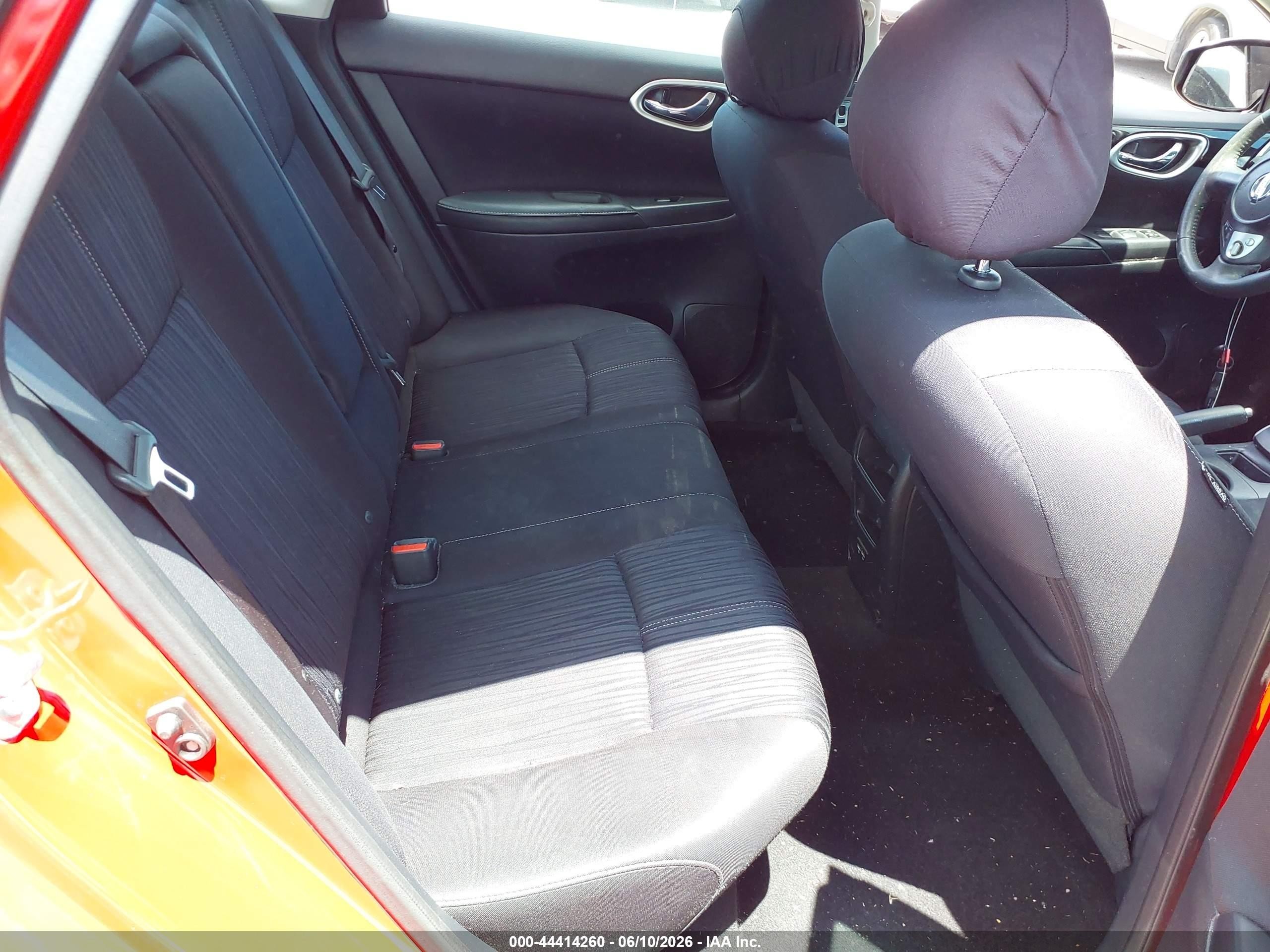 2018 Nissan Sentra Sv Красный vin: 3N1AB7APXJL606562