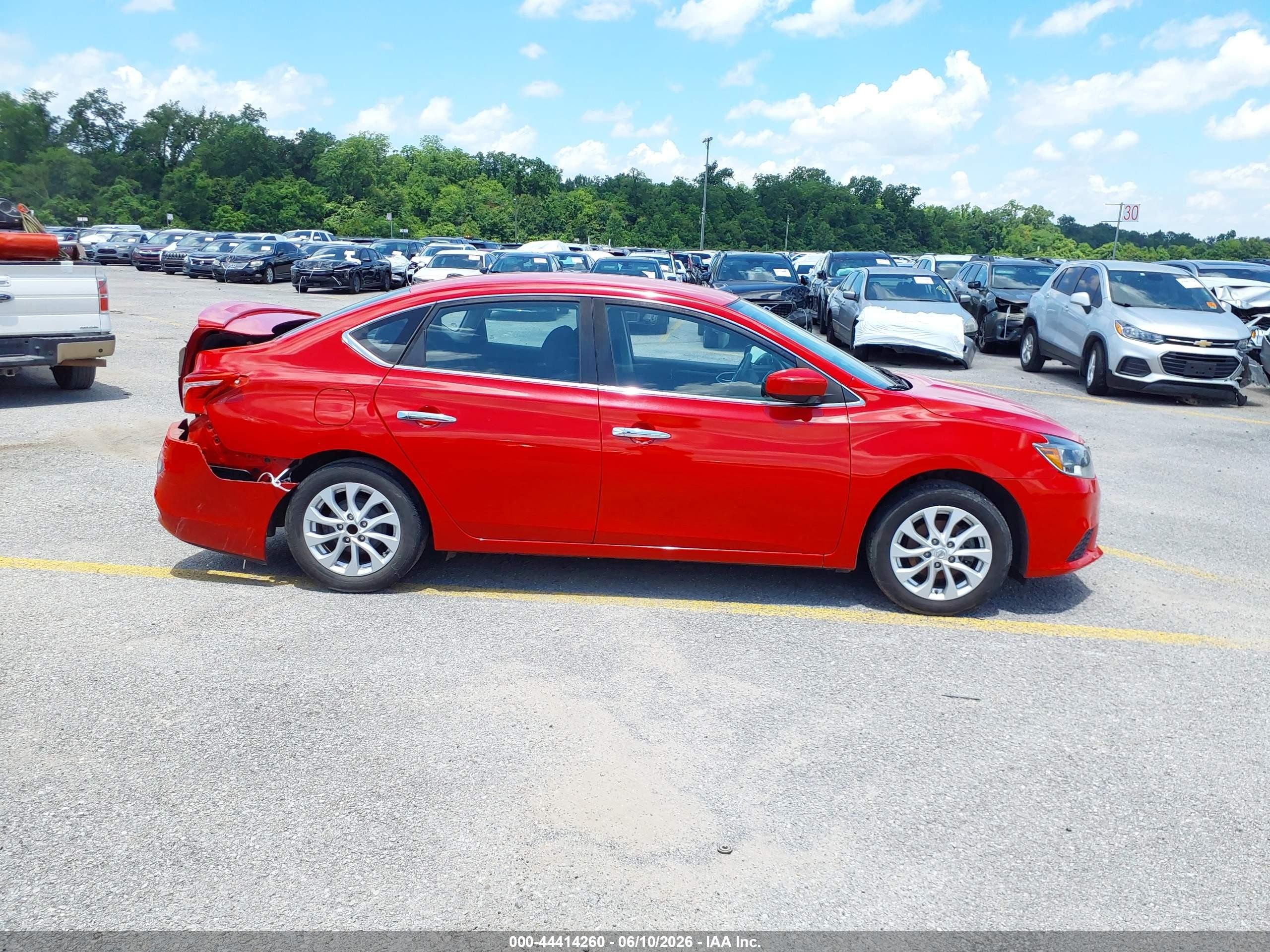 2018 Nissan Sentra Sv Красный vin: 3N1AB7APXJL606562