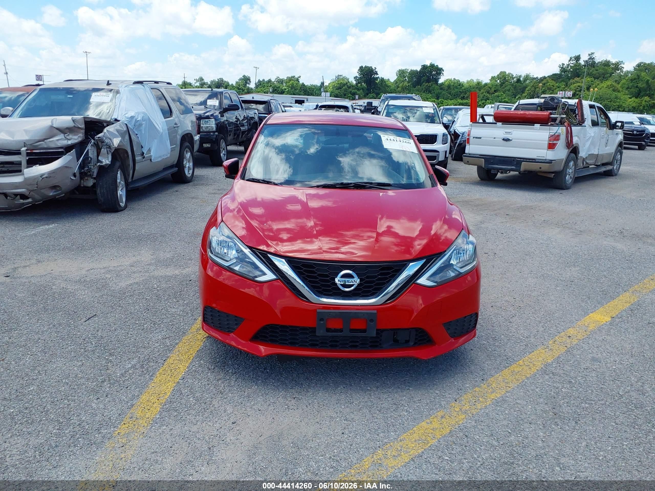 2018 Nissan Sentra Sv Красный vin: 3N1AB7APXJL606562