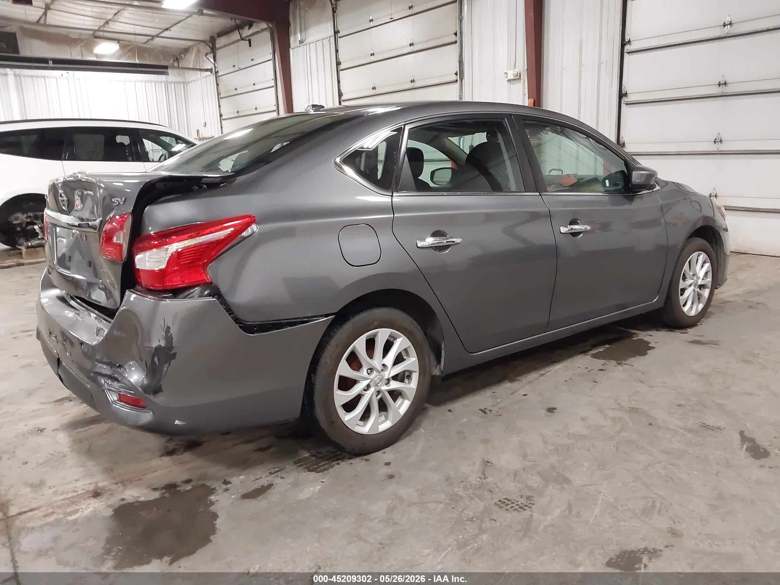 2018 Nissan Sentra Sv Серый vin: 3N1AB7APXJL618128