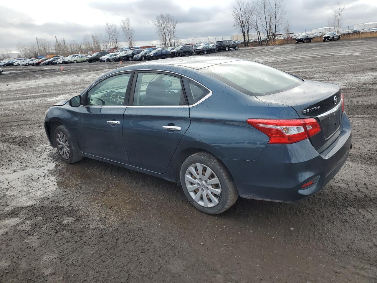 2018 Nissan Sentra S Teal vin: 3N1AB7APXJY223790
