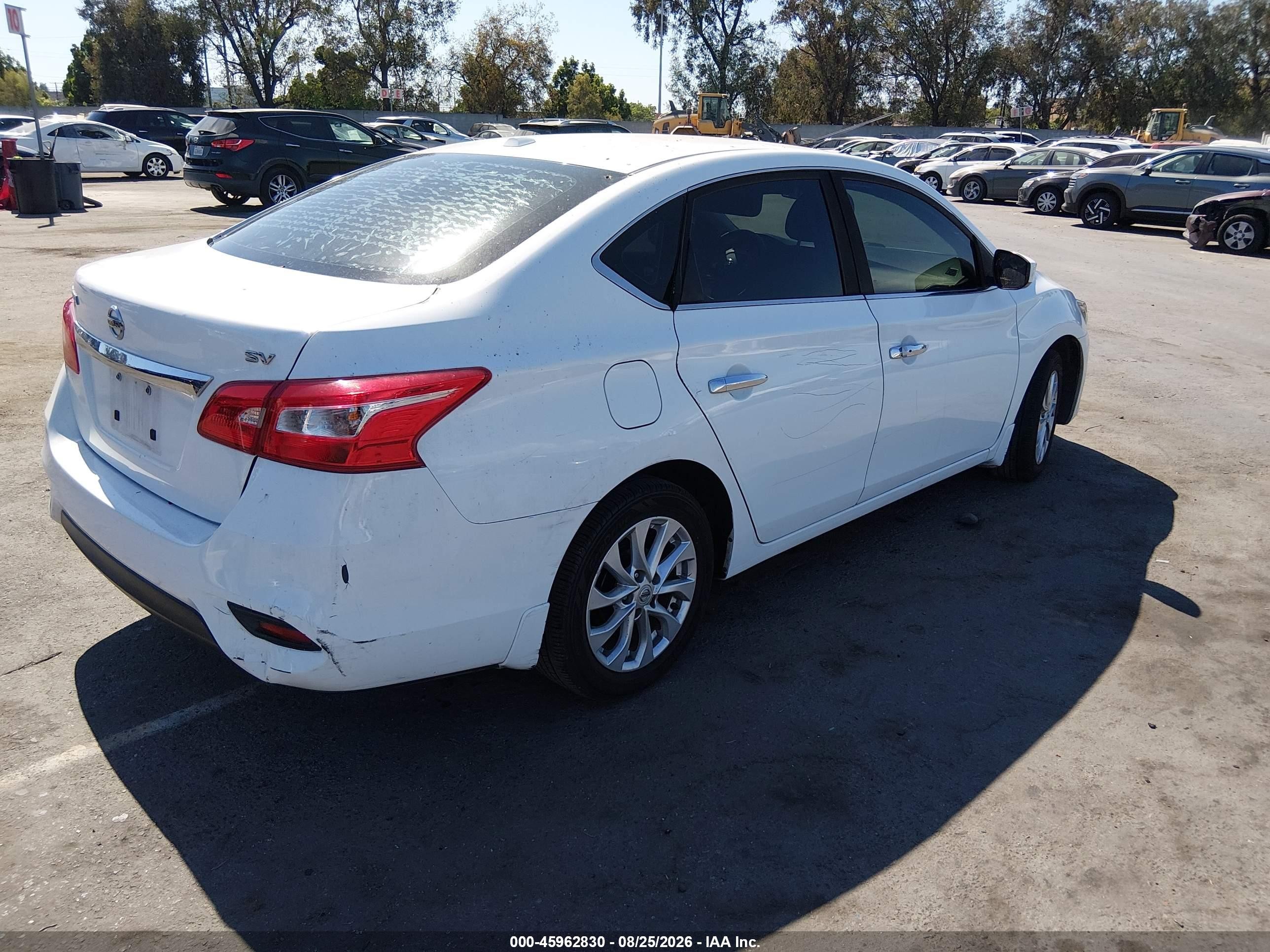 2018 Nissan Sentra Sv White vin: 3N1AB7APXJY259639