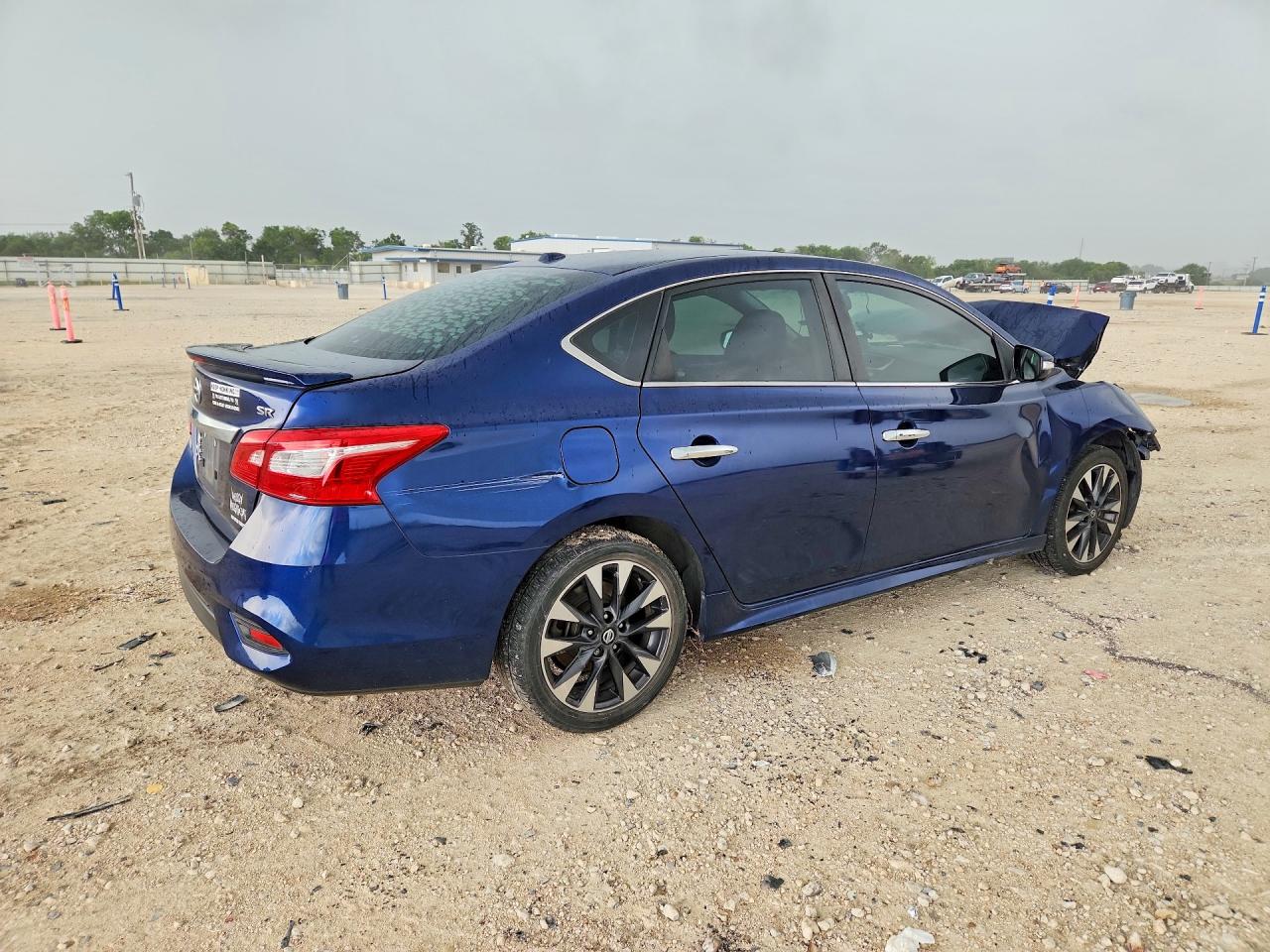 2018 Nissan Sentra Sr Синий vin: 3N1AB7APXJY331682