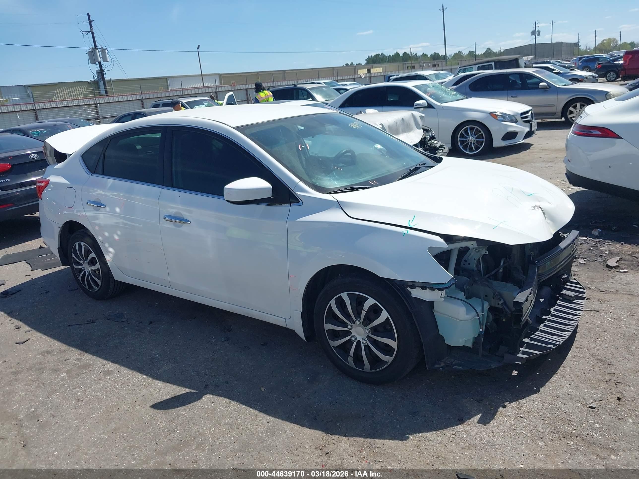 2019 Nissan Sentra S Белый vin: 3N1AB7APXKY266897