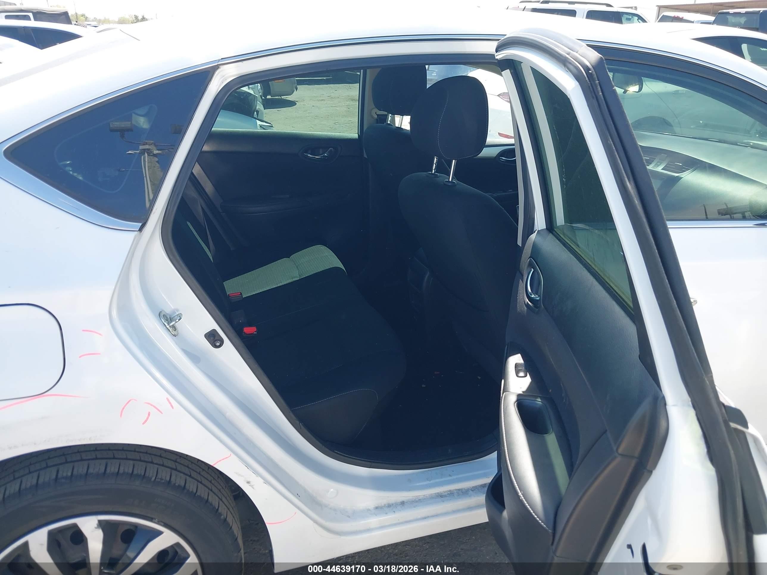 2019 Nissan Sentra S White vin: 3N1AB7APXKY266897