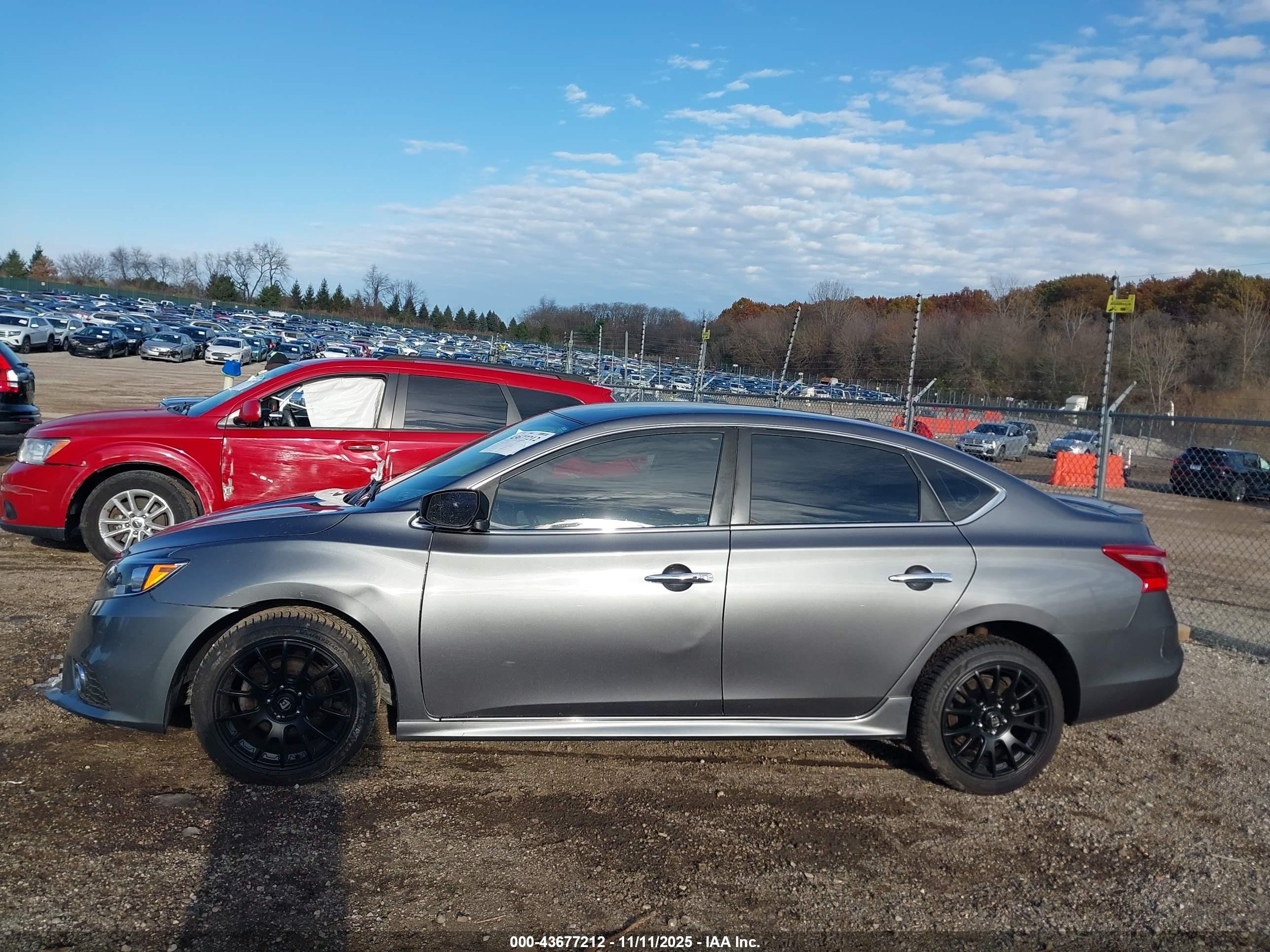2019 Nissan Sentra Sr Gray vin: 3N1AB7APXKY382763