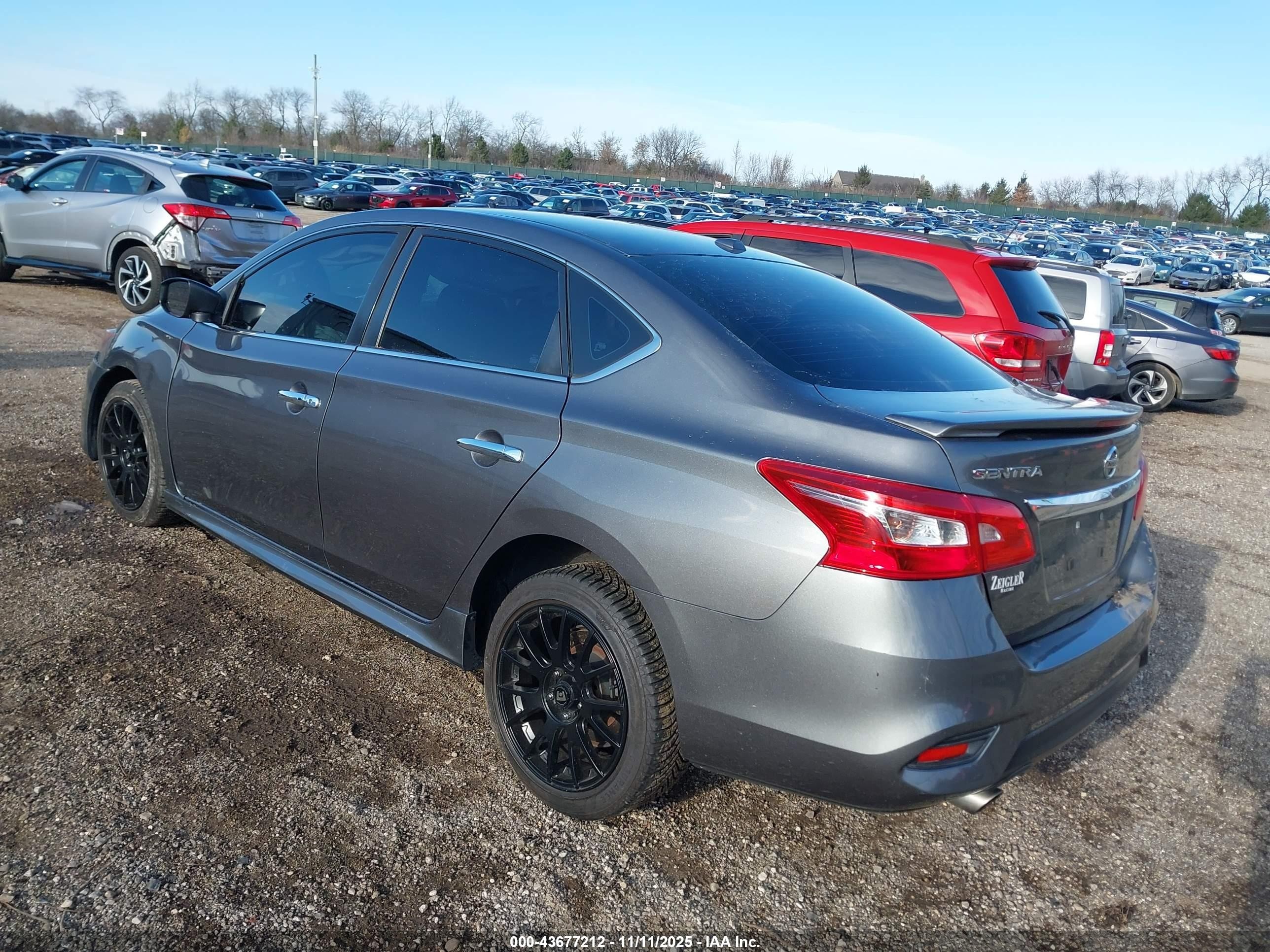 2019 Nissan Sentra Sr Gray vin: 3N1AB7APXKY382763
