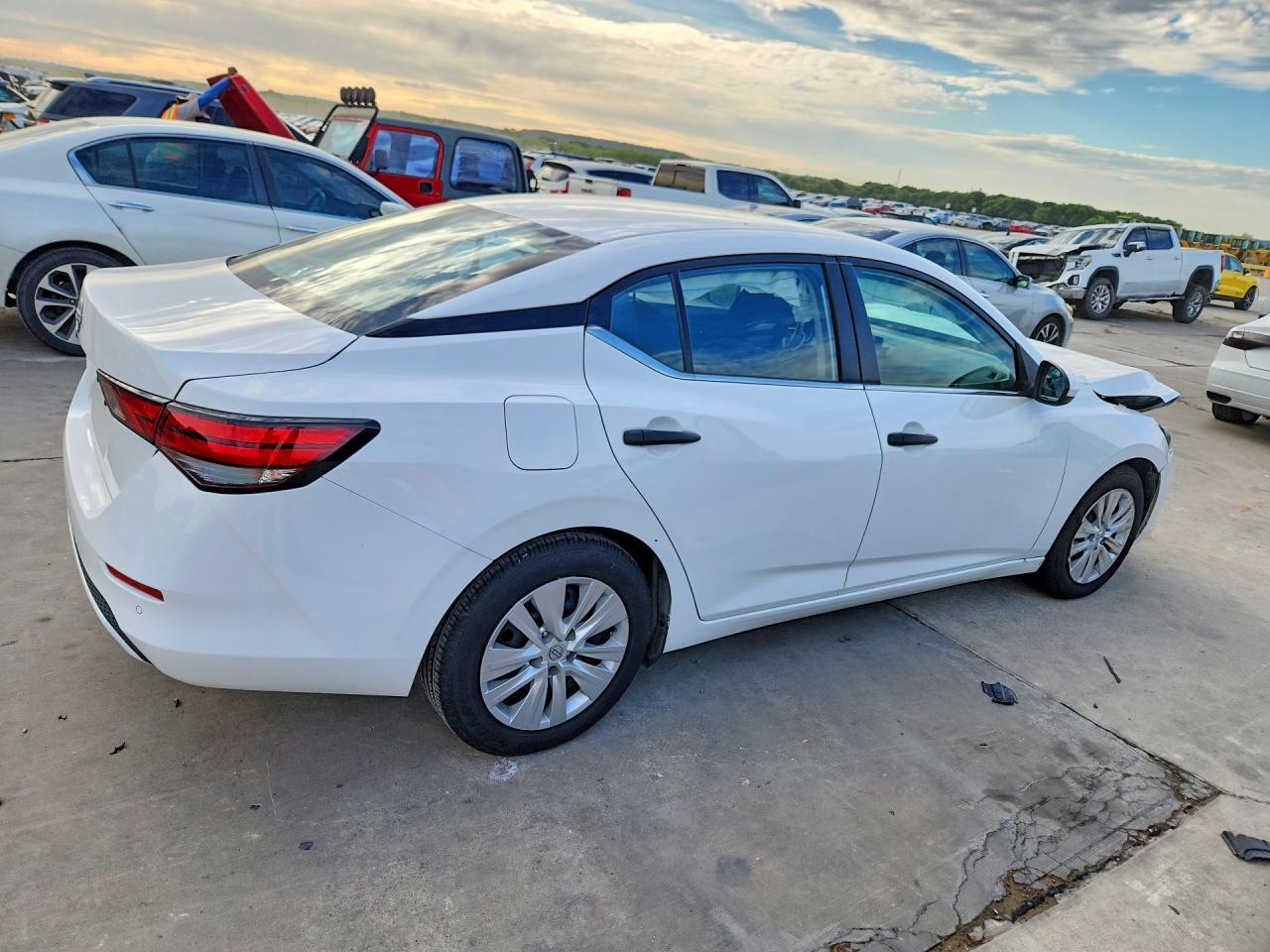 2024 Nissan Sentra S White vin: 3N1AB8BV6RY292460