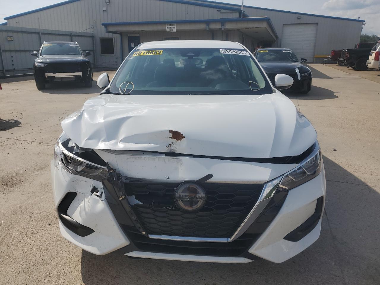 2023 Nissan Sentra S Белый vin: 3N1AB8BV8PY224013 Damage: Grille, Broken, Replacement Required