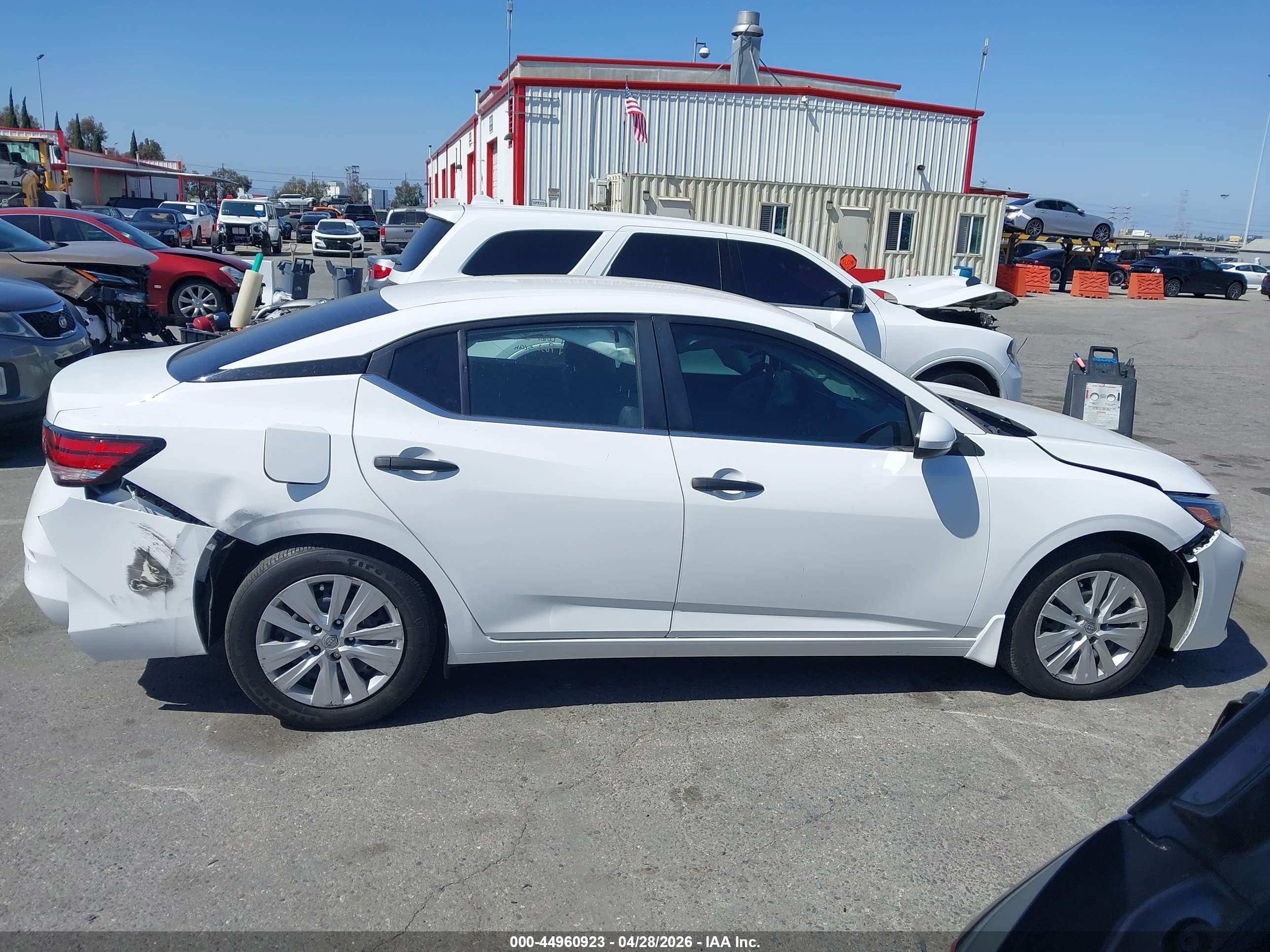 2024 Nissan Sentra S Xtronic Cvt White vin: 3N1AB8BV8RY244751