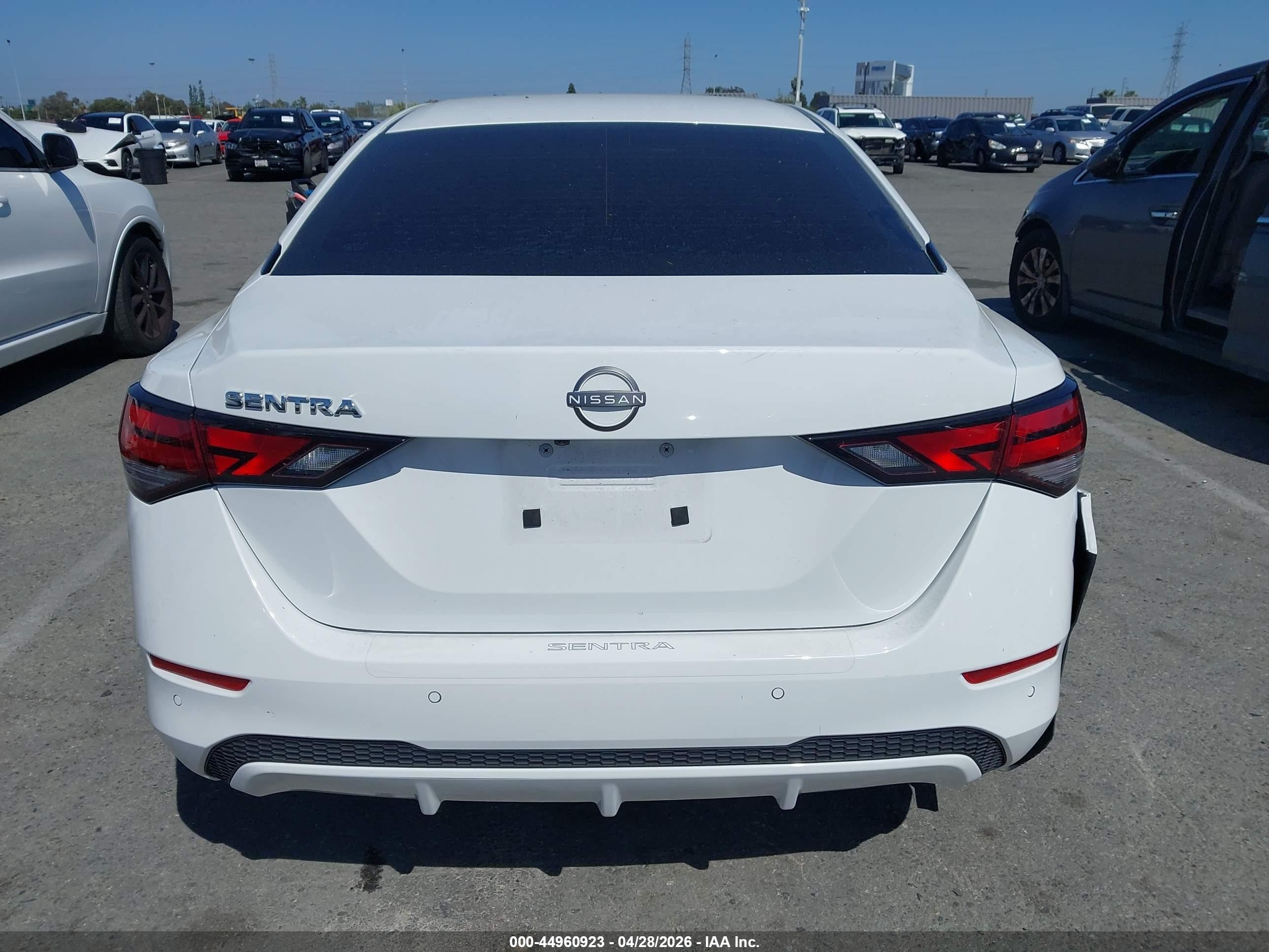 2024 Nissan Sentra S Xtronic Cvt White vin: 3N1AB8BV8RY244751