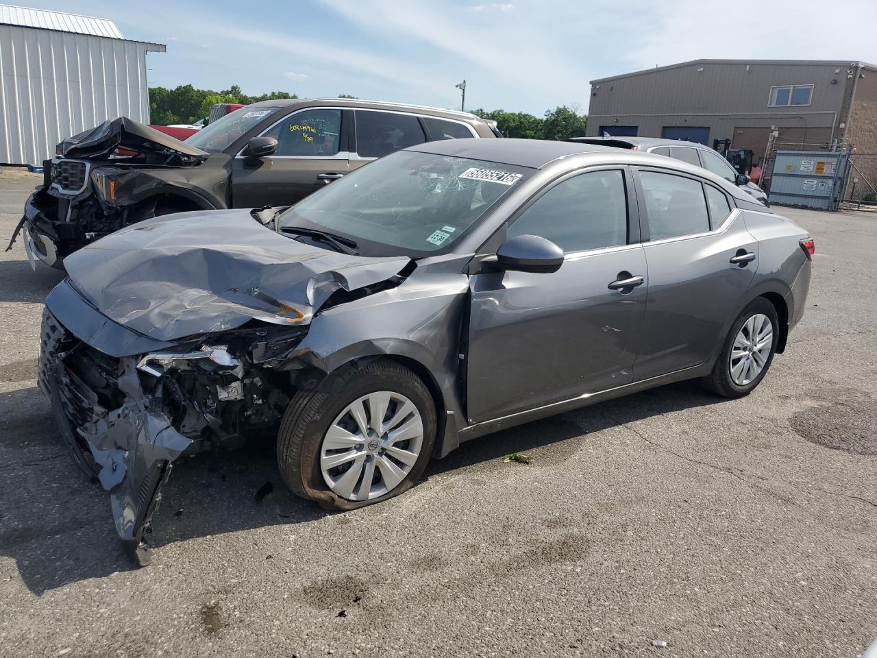 2025 Nissan Sentra S Серый vin: 3N1AB8BV8SY412250 Damage: Left Front Fender, Severe Damage, Replacement Required