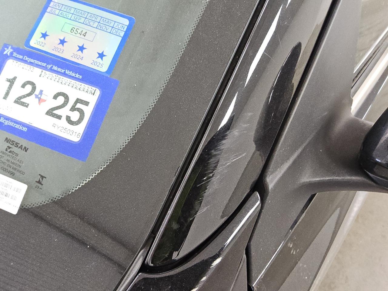 2024 Nissan Sentra Sv Черный vin: 3N1AB8CV0RY250316 Damage: Left Drip Rail, Heavy Scratch, 7 To 8 Inches