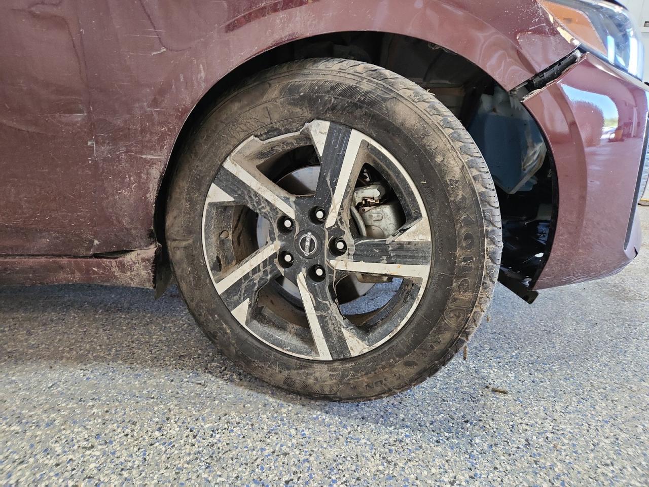 2024 Nissan Sentra Sv Бордовый vin: 3N1AB8CV0RY289438 Damage: Right Front Wheel, Broken, Replacement Required