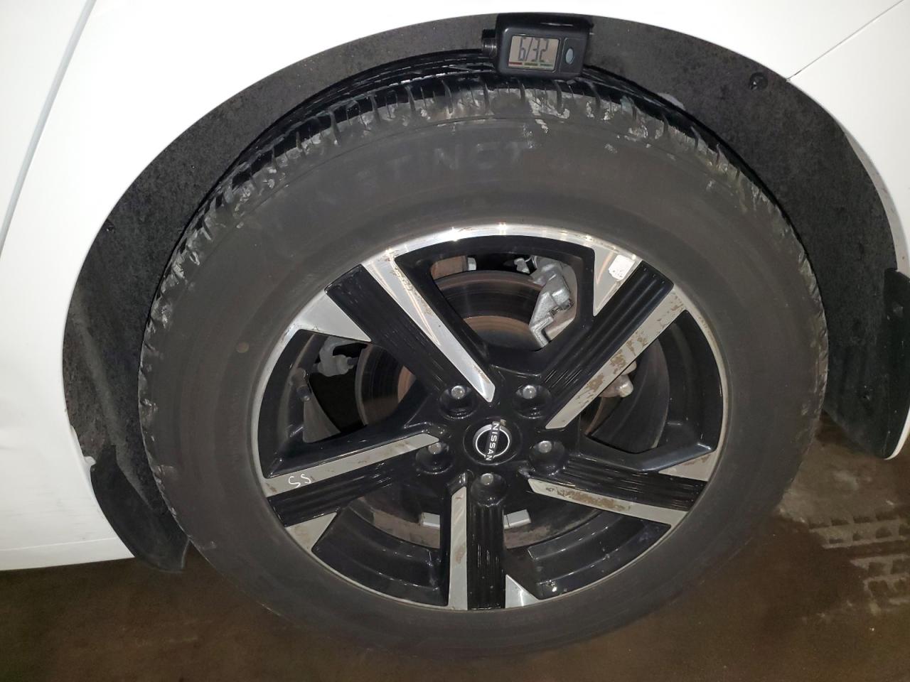 2024 Nissan Sentra Sv Белый vin: 3N1AB8CV1RY203361 Damage: Left Rear Wheel, Curb Rash, > 12 Inches