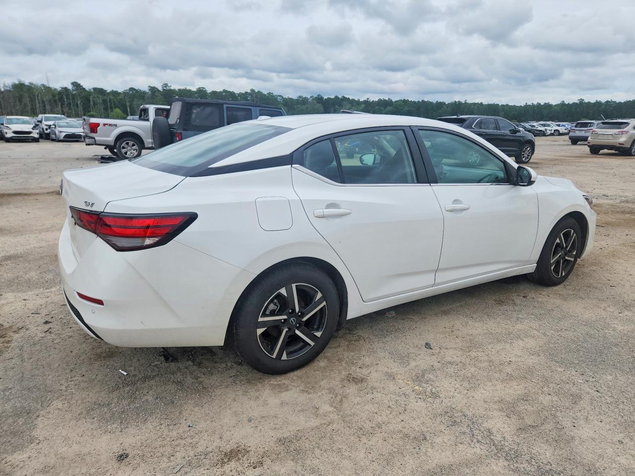 2024 Nissan Sentra White vin: 3N1AB8CV1RY343832