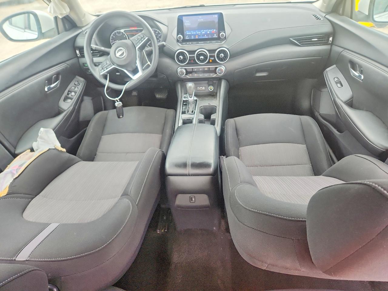 2024 Nissan Sentra White vin: 3N1AB8CV1RY343832