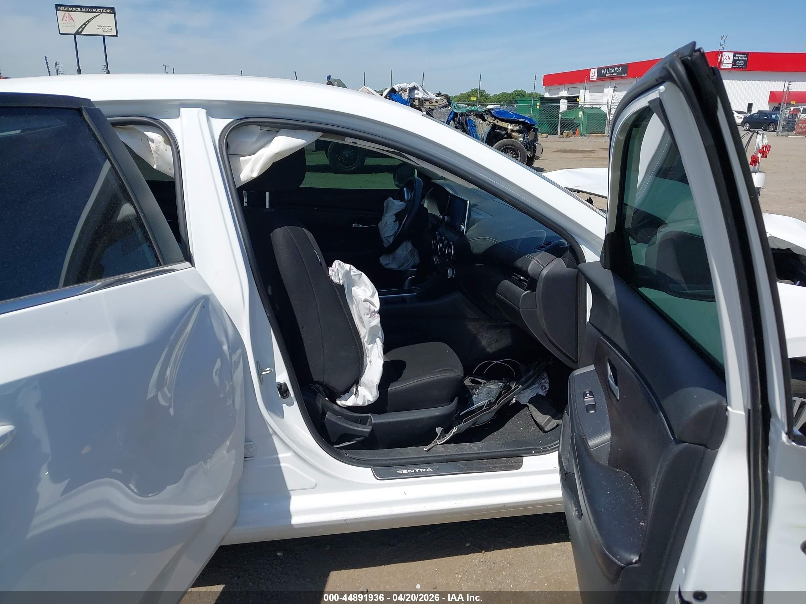 2022 Nissan Sentra Sv Xtronic Cvt Белый vin: 3N1AB8CV2NY296627