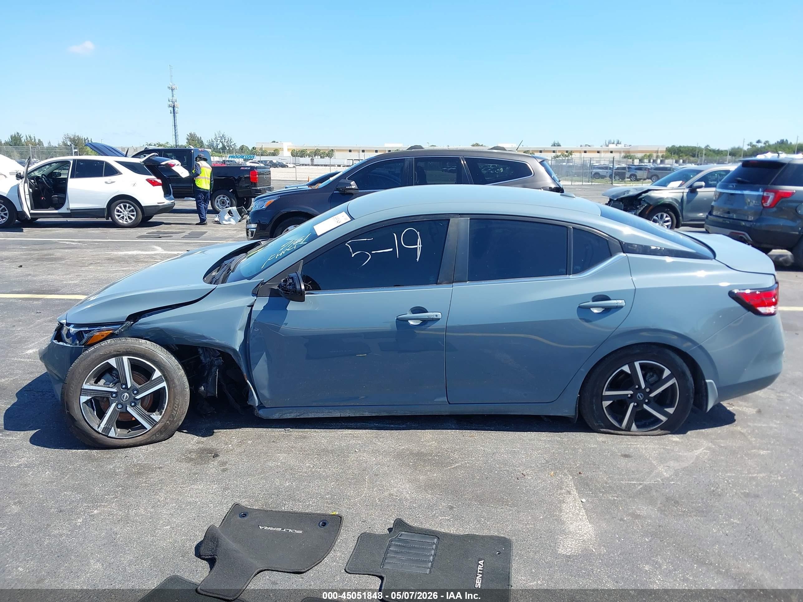 2024 Nissan Sentra Sv Xtronic Cvt Серый vin: 3N1AB8CV3RY282161