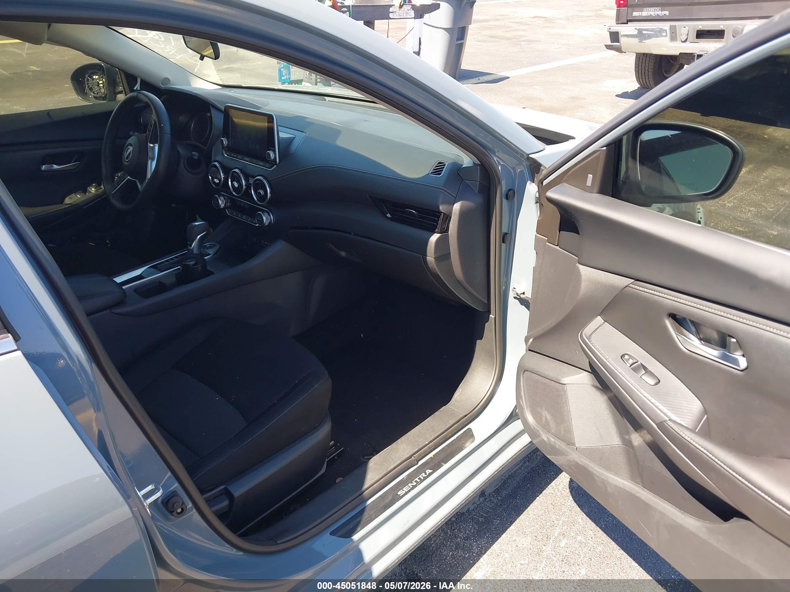2024 Nissan Sentra Sv Xtronic Cvt Серый vin: 3N1AB8CV3RY282161