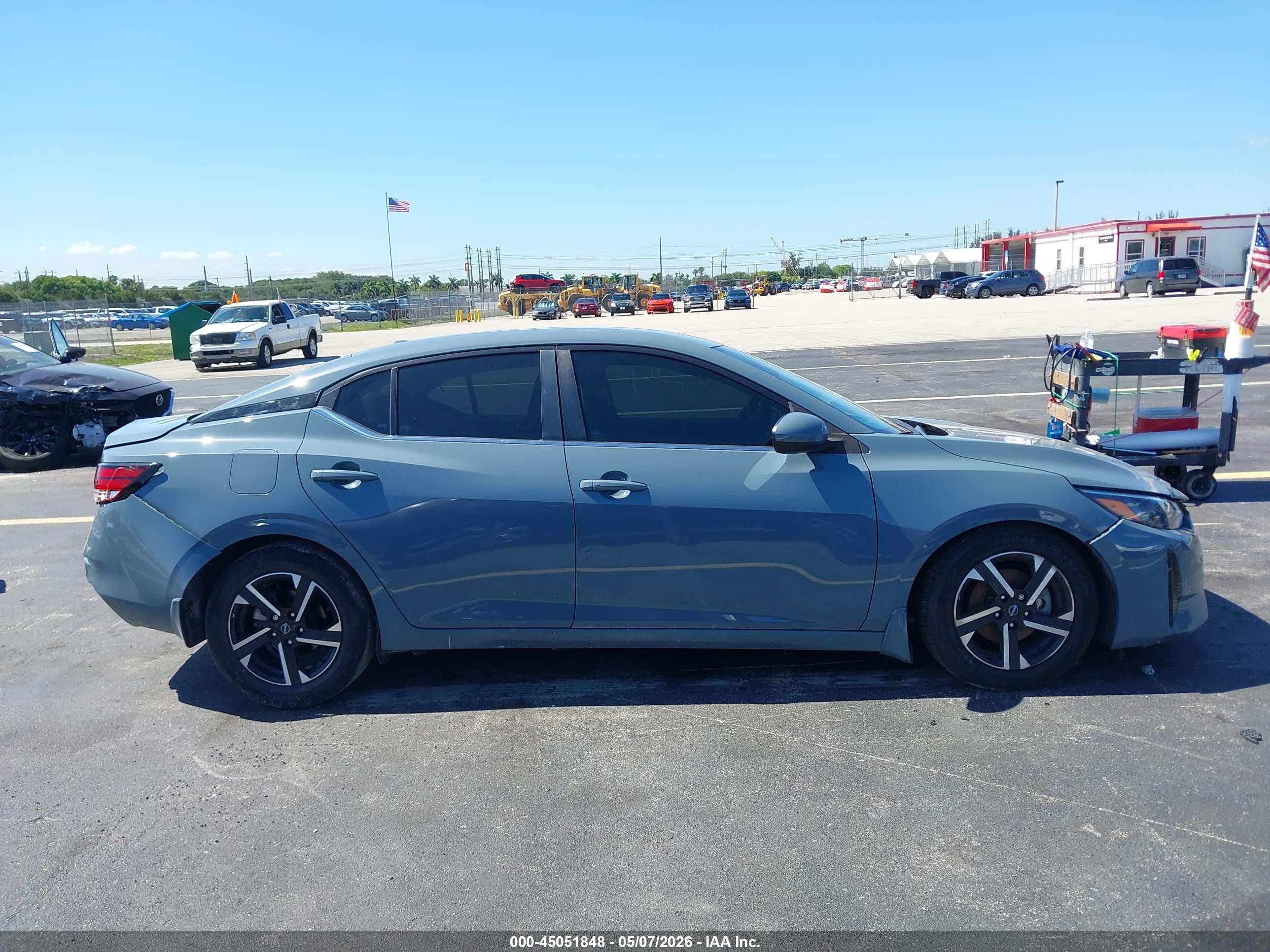 2024 Nissan Sentra Sv Xtronic Cvt Серый vin: 3N1AB8CV3RY282161