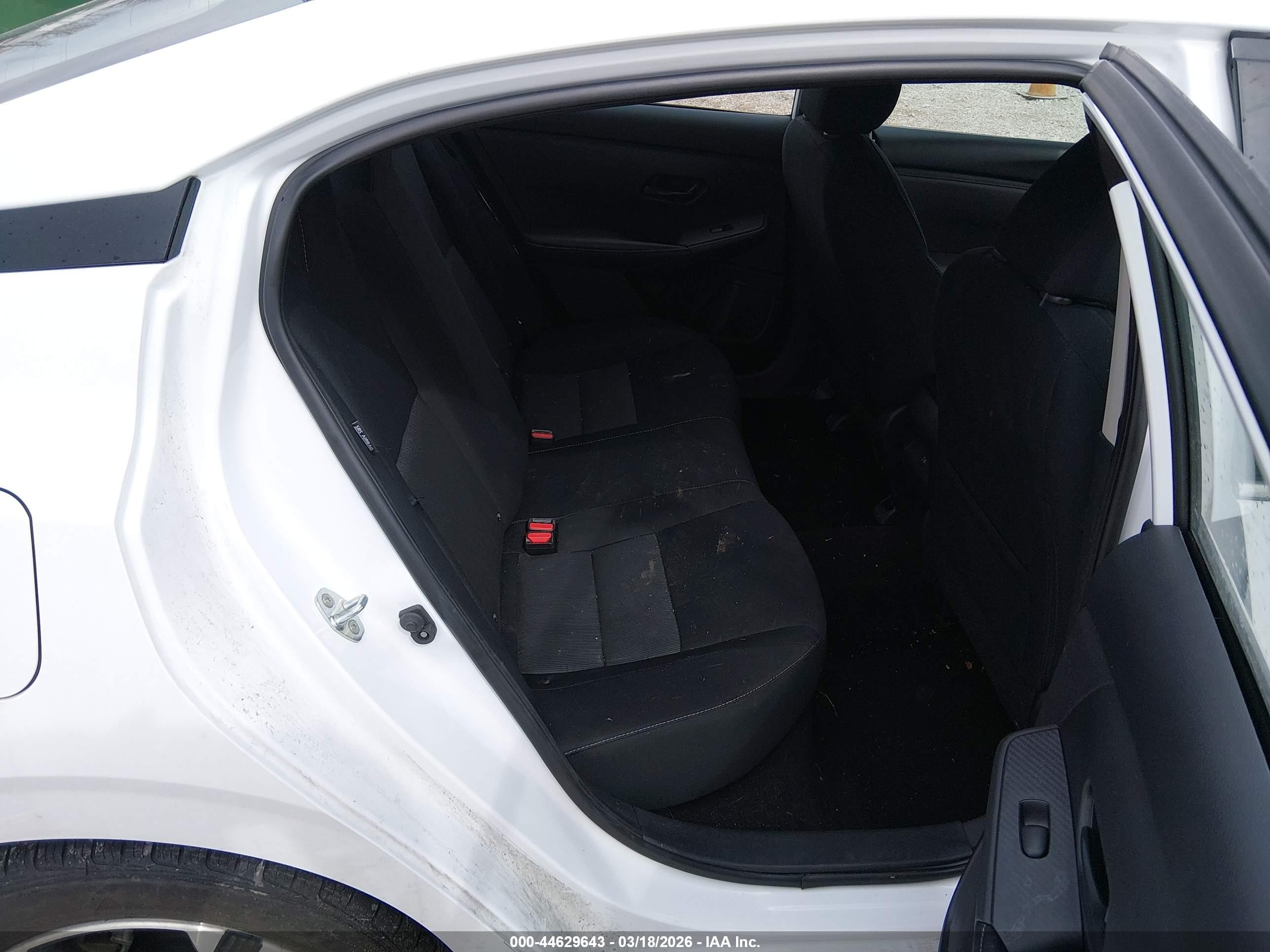 2024 Nissan Sentra Sv Xtronic Cvt Белый vin: 3N1AB8CV4RY239710